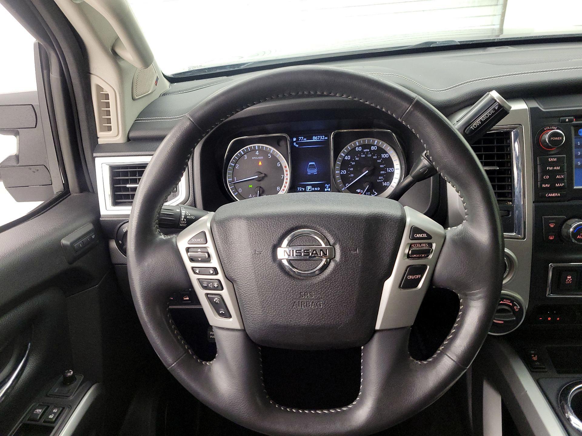 Thumbnail: 2017 Nissan Titan - 10