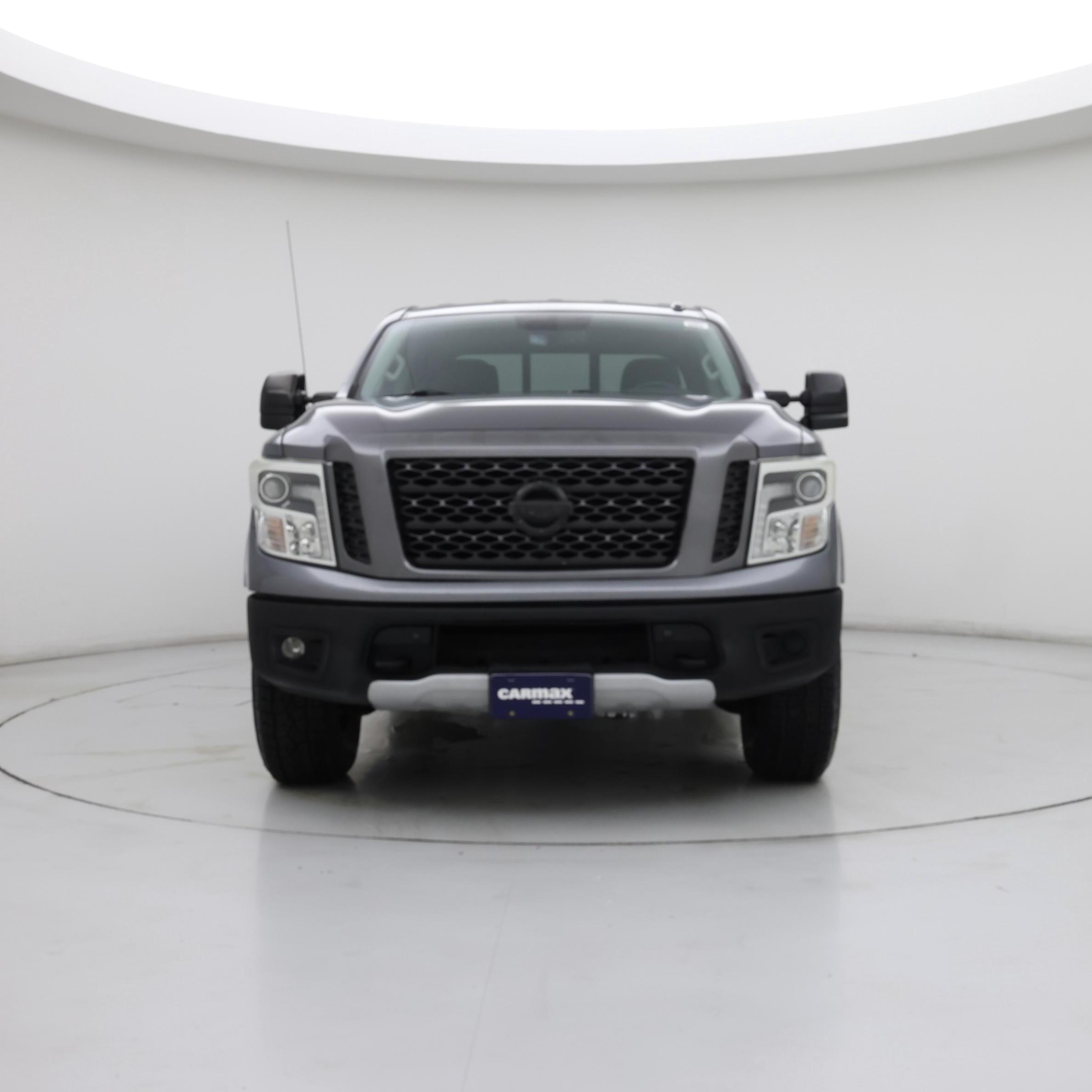 Thumbnail: 2017 Nissan Titan - 5