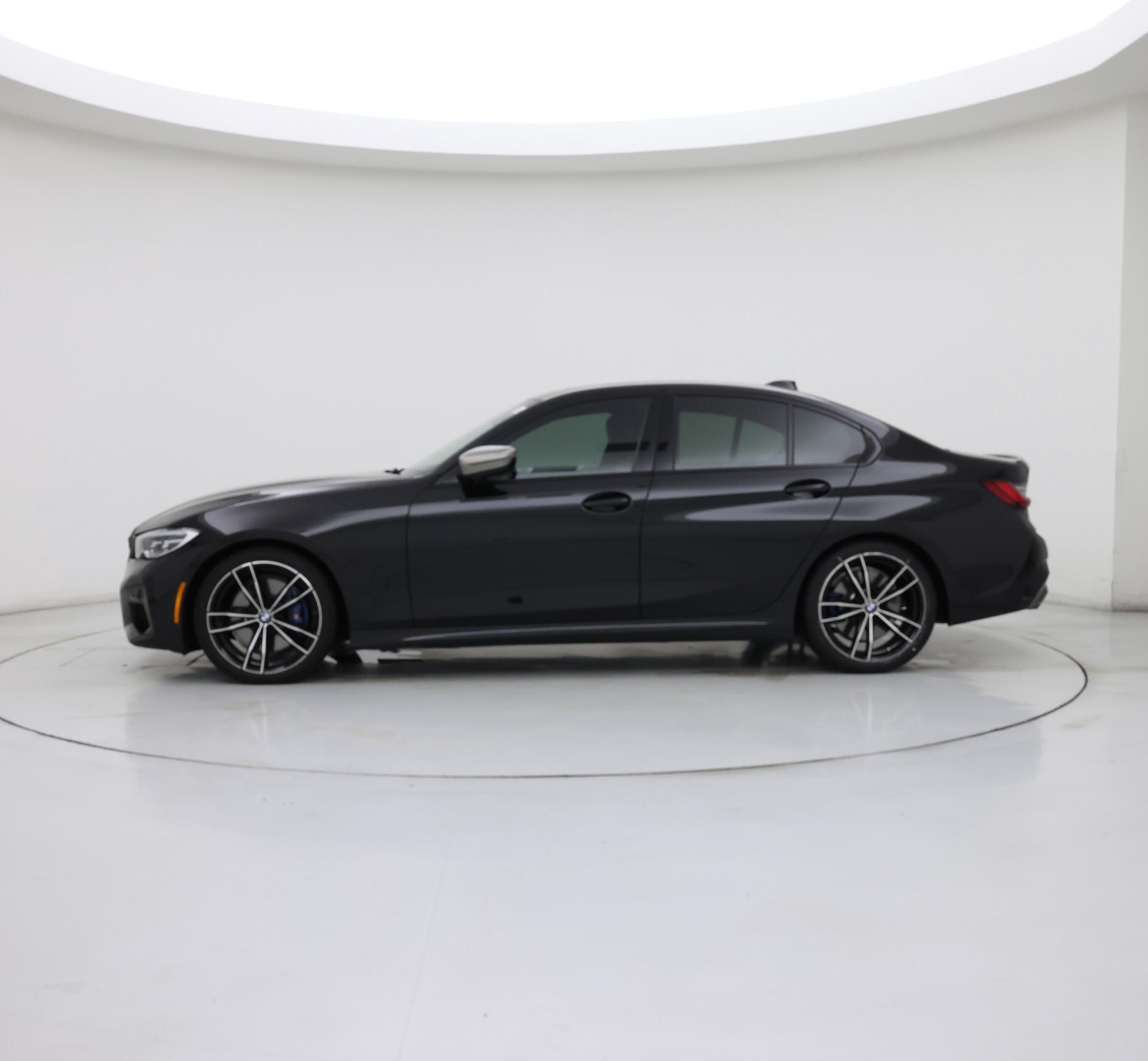 Thumbnail: 2022 BMW 3 Series - 3
