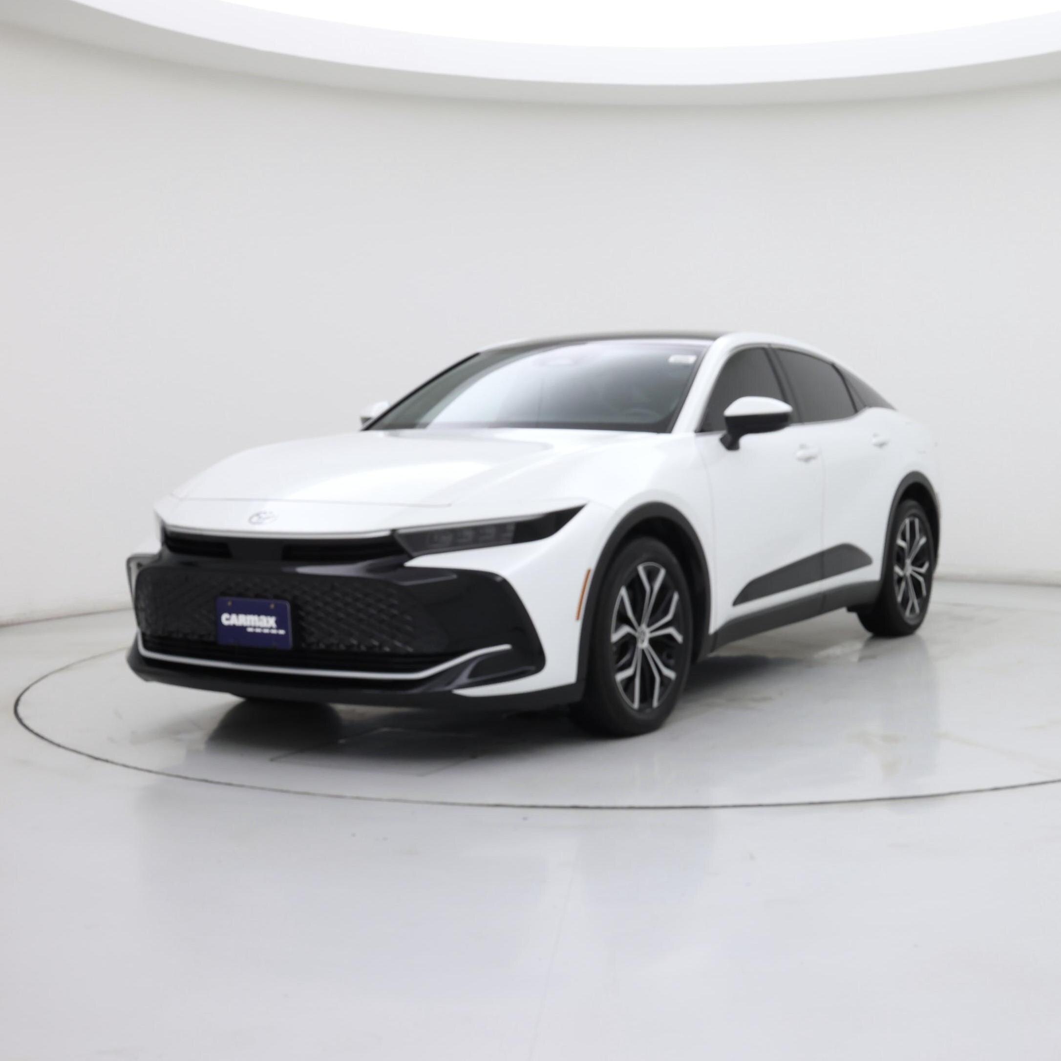 Thumbnail: 2023 Toyota Crown - 4