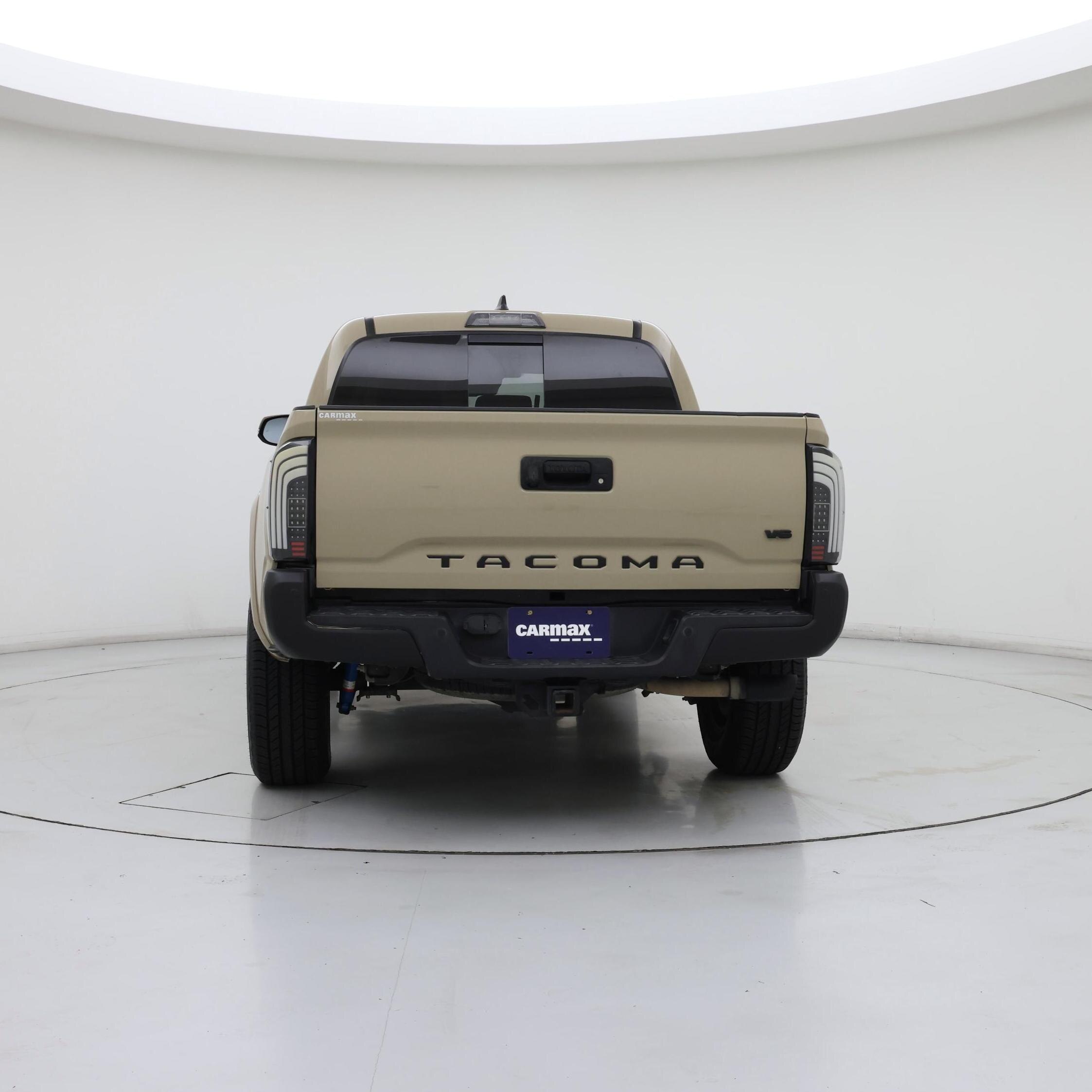 Thumbnail: 2018 Toyota Tacoma - 6