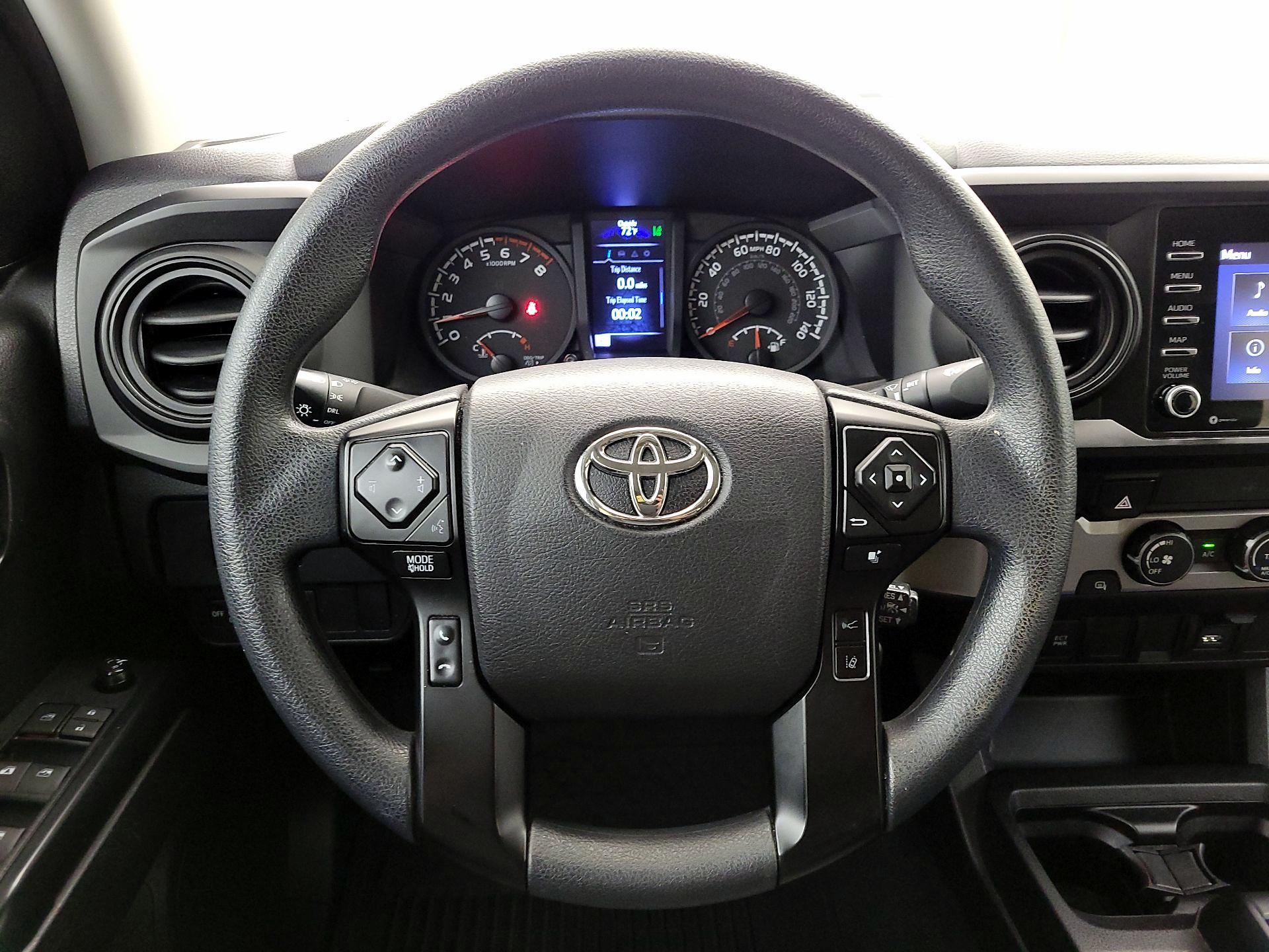 Thumbnail: 2022 Toyota Tacoma - 10