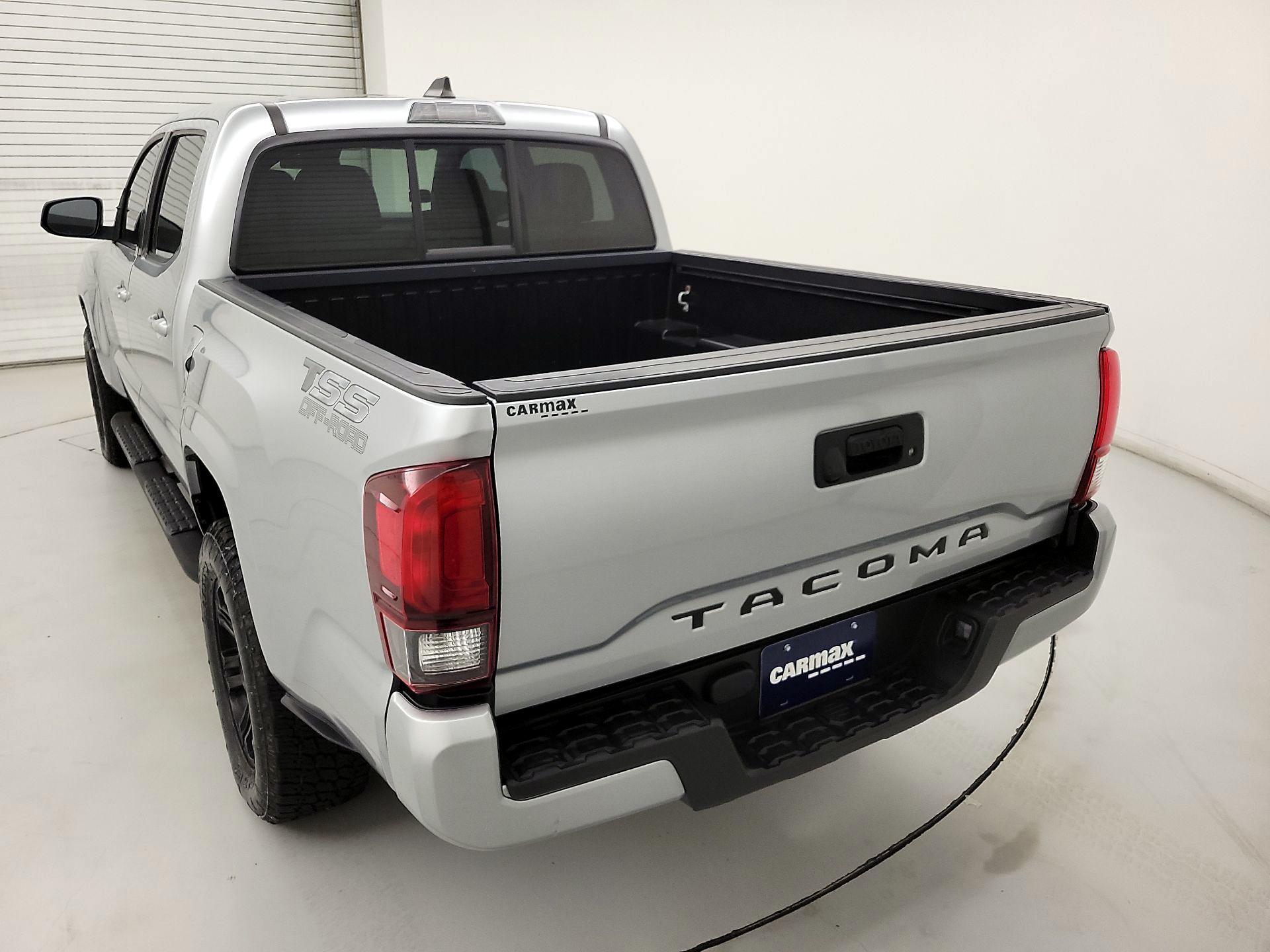 Thumbnail: 2022 Toyota Tacoma - 20