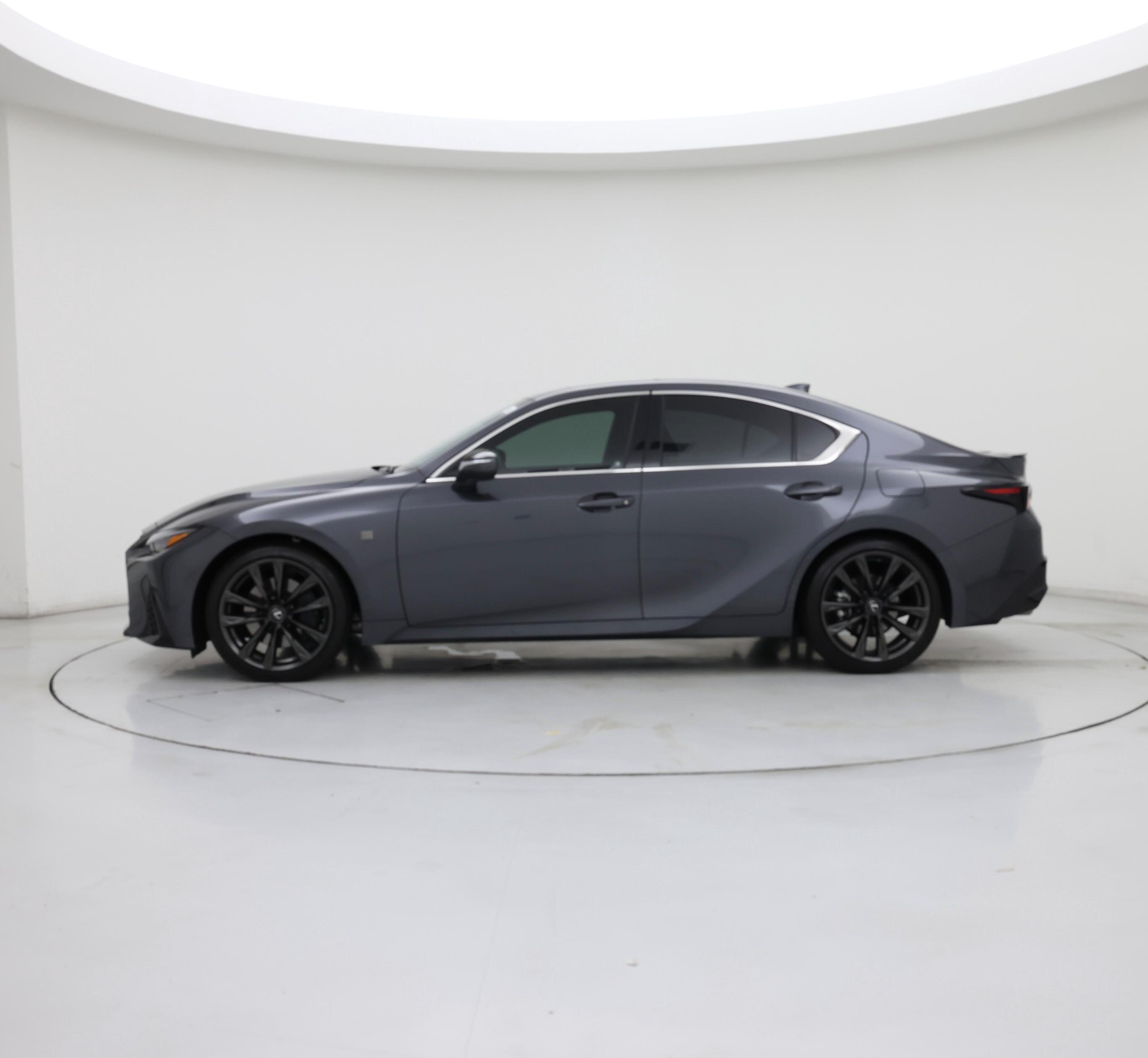 Thumbnail: 2025 Lexus IS - 3