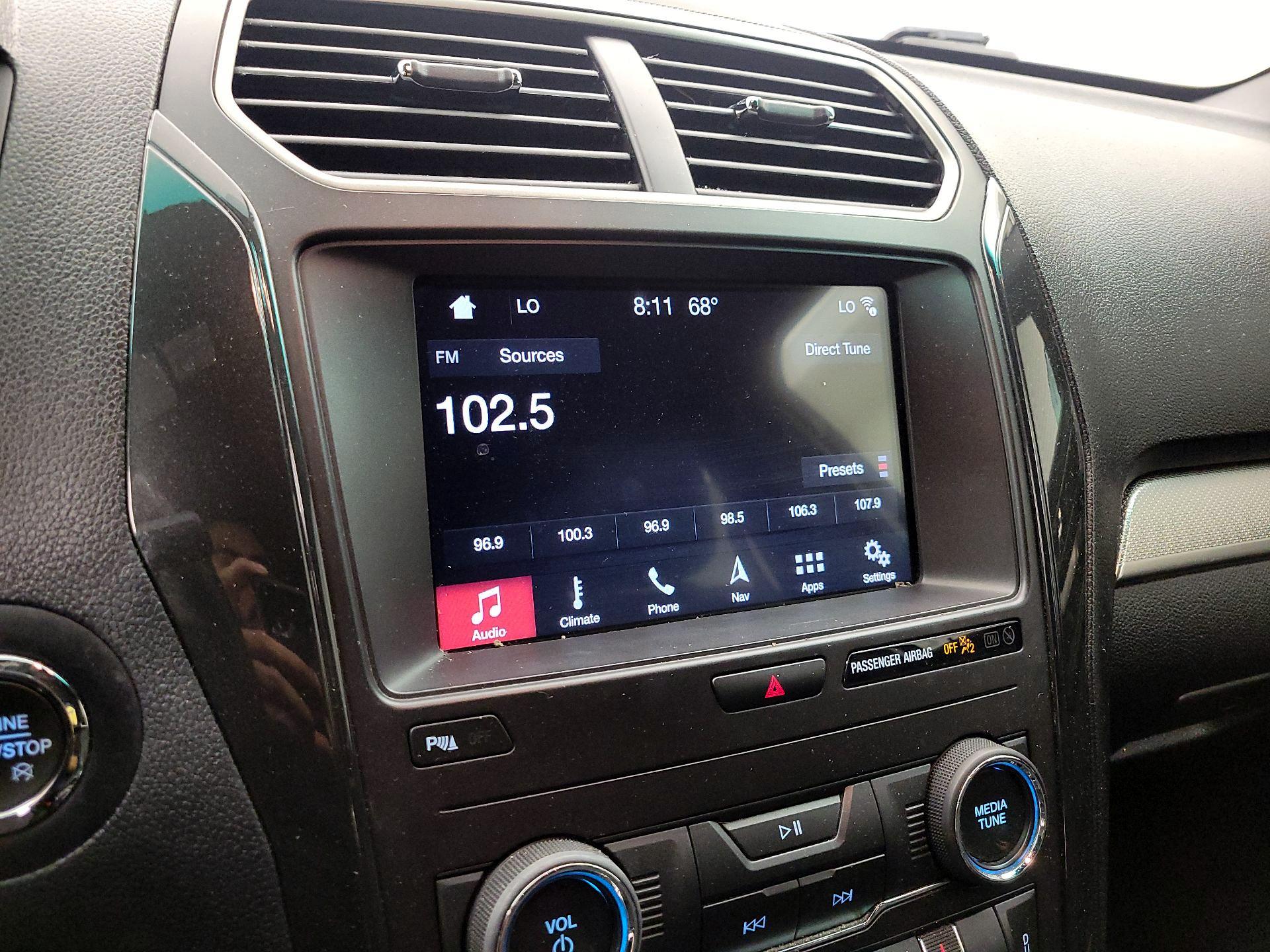 Thumbnail: 2019 Ford Explorer - 16