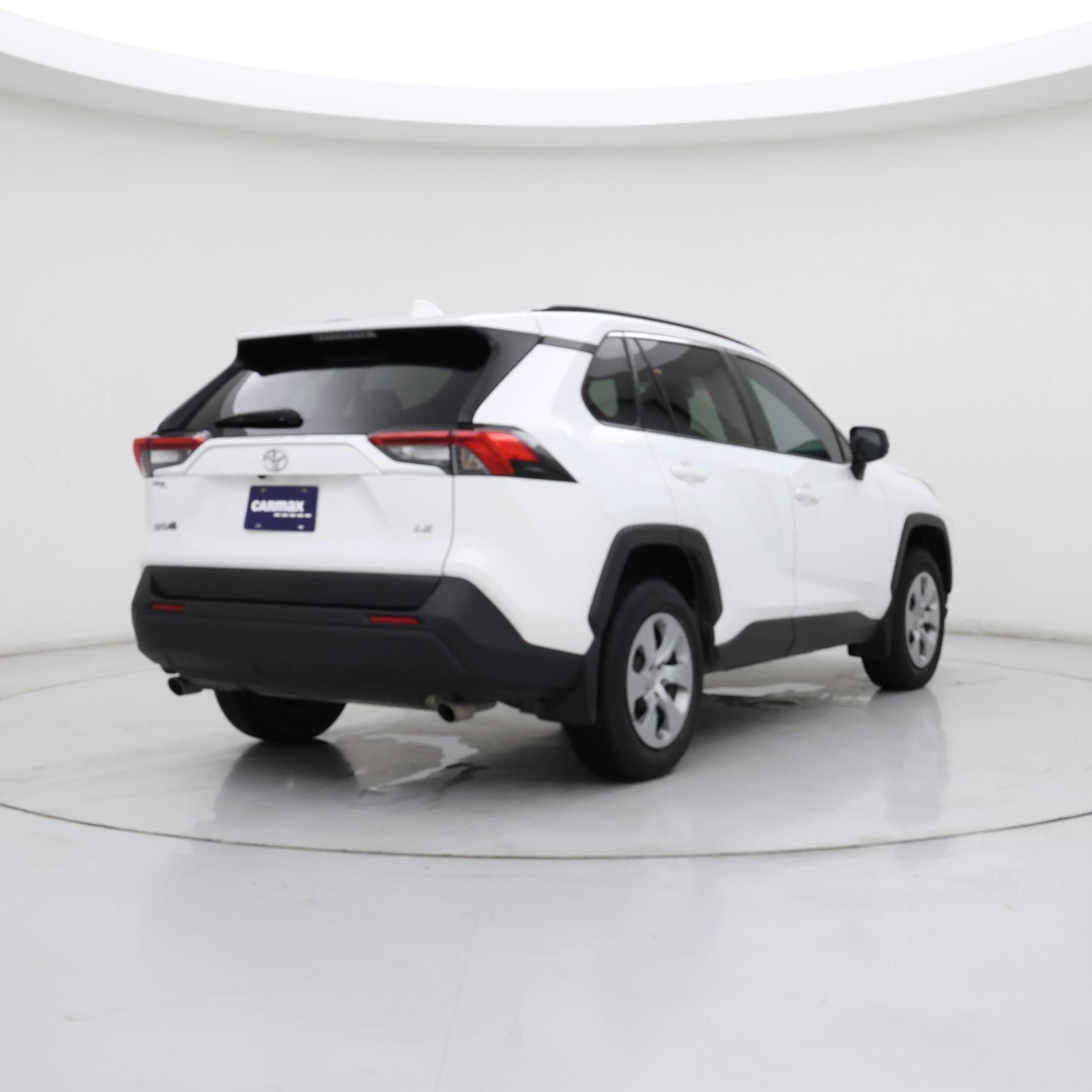 Thumbnail: 2020 Toyota RAV4 - 8