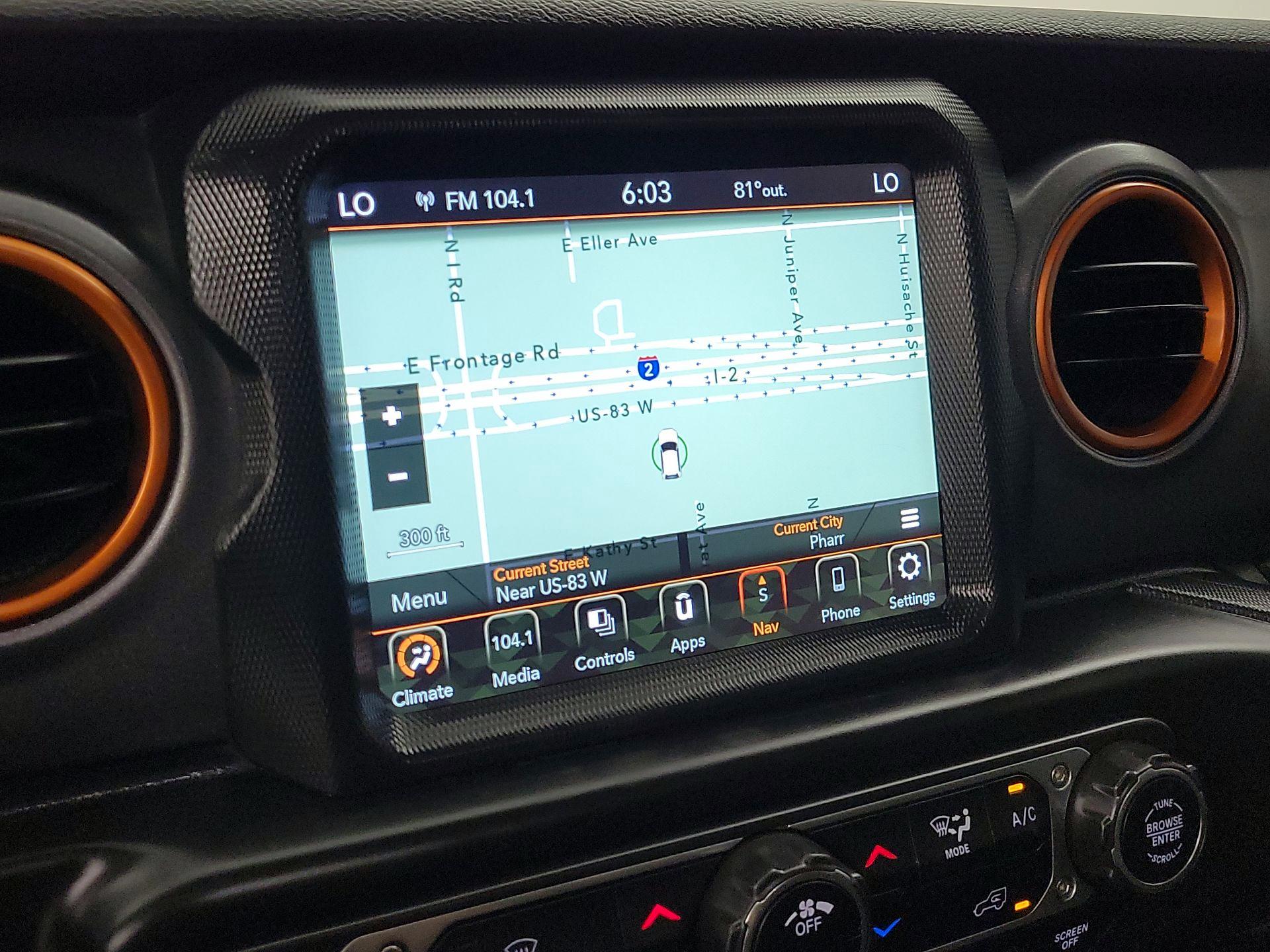 Thumbnail: 2022 Jeep Gladiator - 14