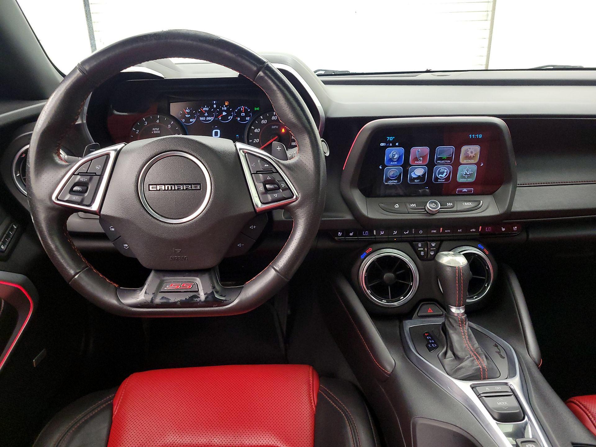 Thumbnail: 2018 Chevrolet Camaro - 10