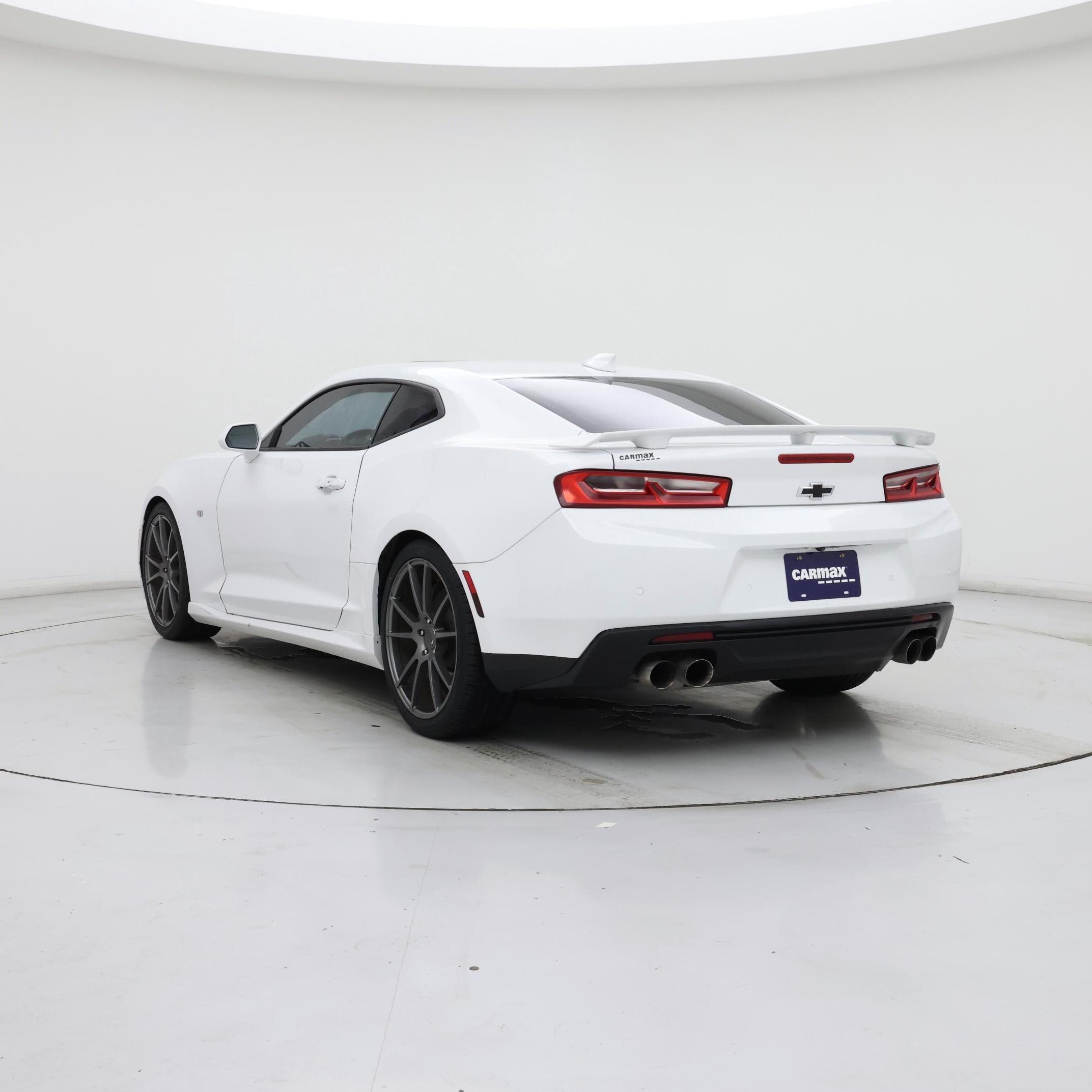 Thumbnail: 2018 Chevrolet Camaro - 2