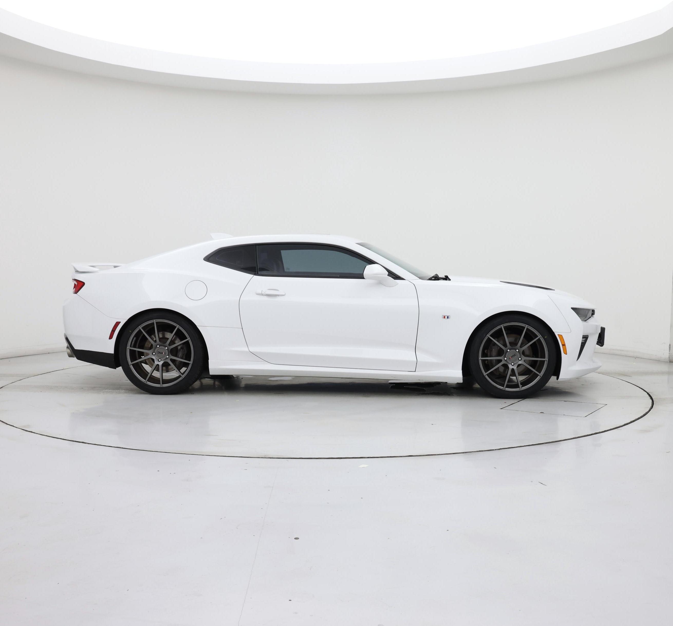 Thumbnail: 2018 Chevrolet Camaro - 7