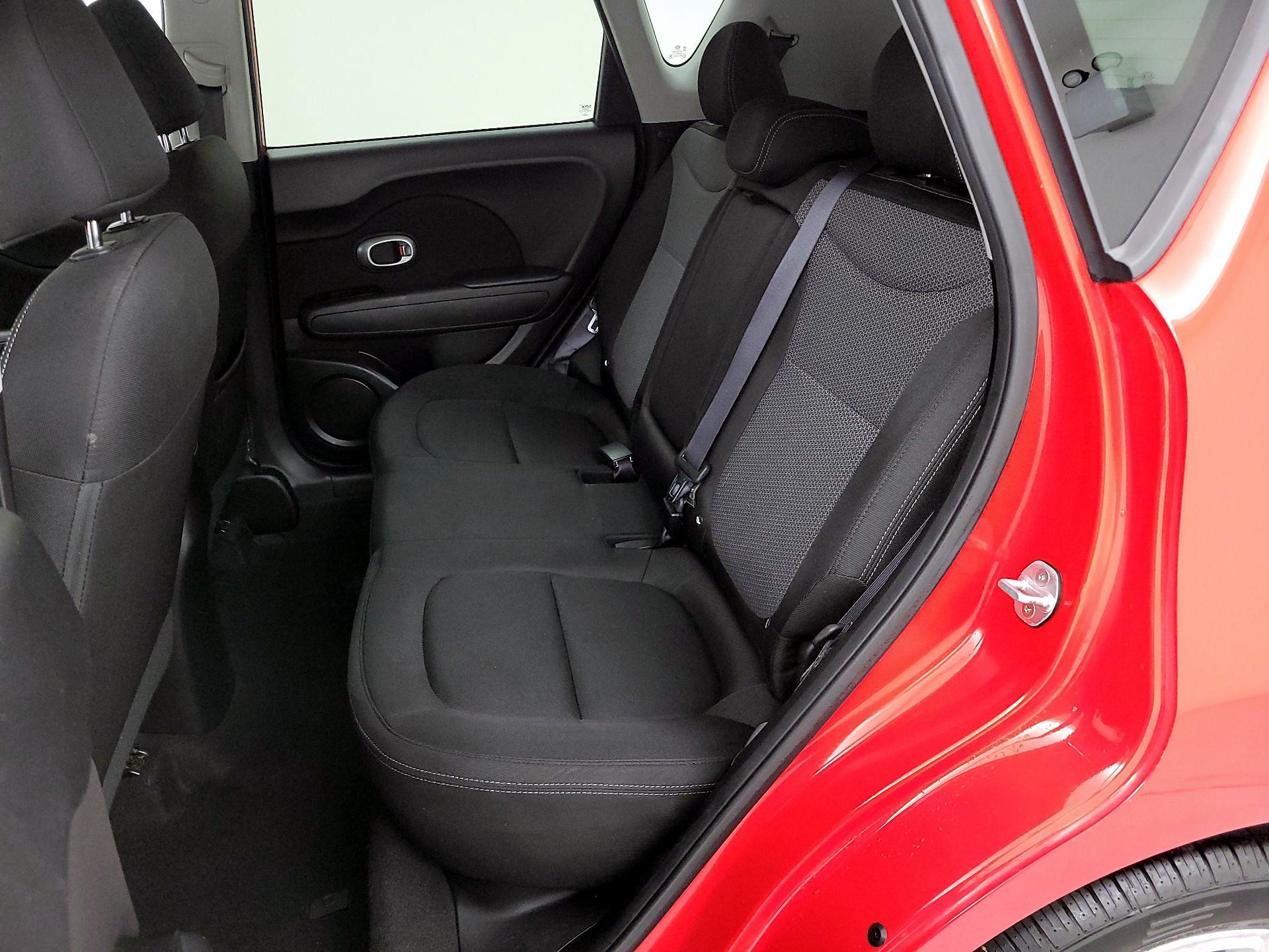 Thumbnail: 2019 Kia Soul - 19