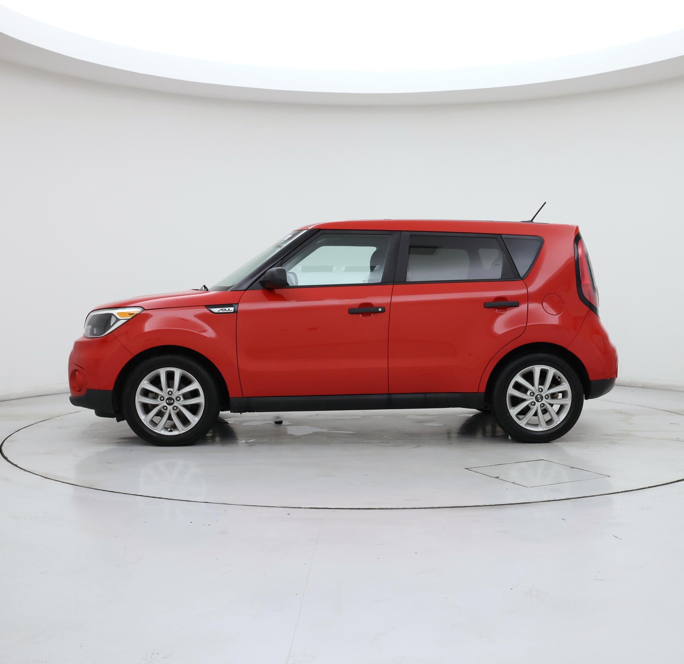 Thumbnail: 2019 Kia Soul - 3