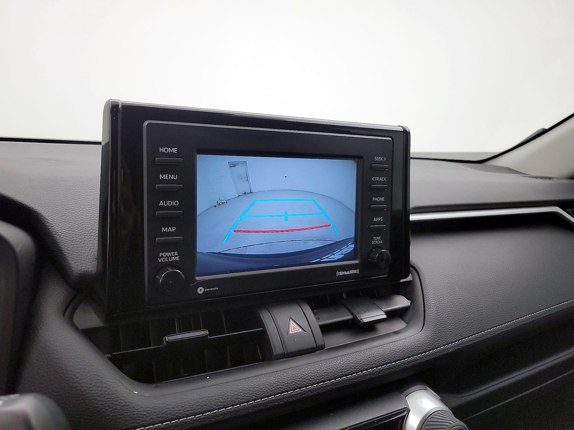 Thumbnail: 2021 Toyota RAV4 - 15