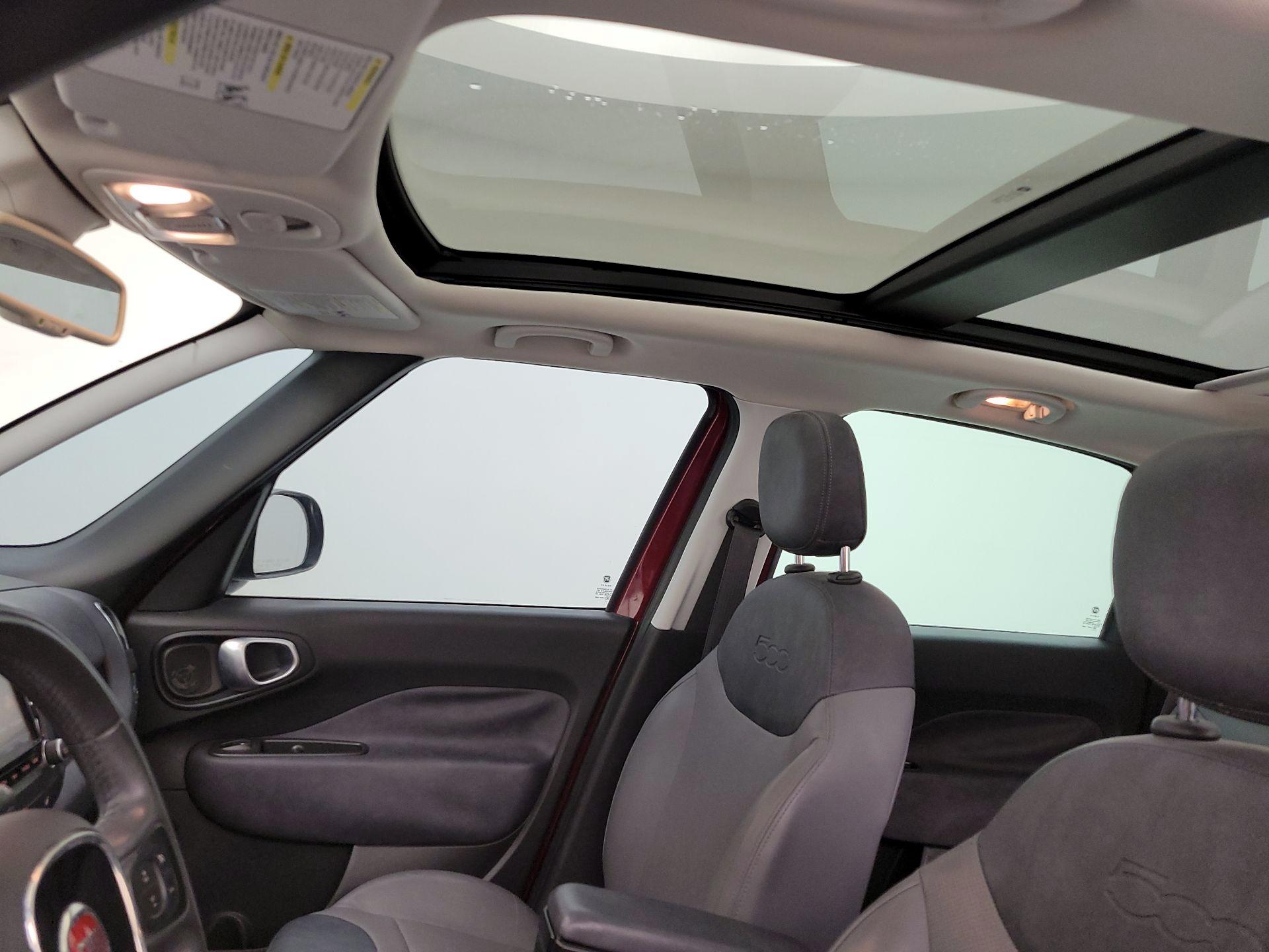 Thumbnail: 2015 Fiat 500L - 19