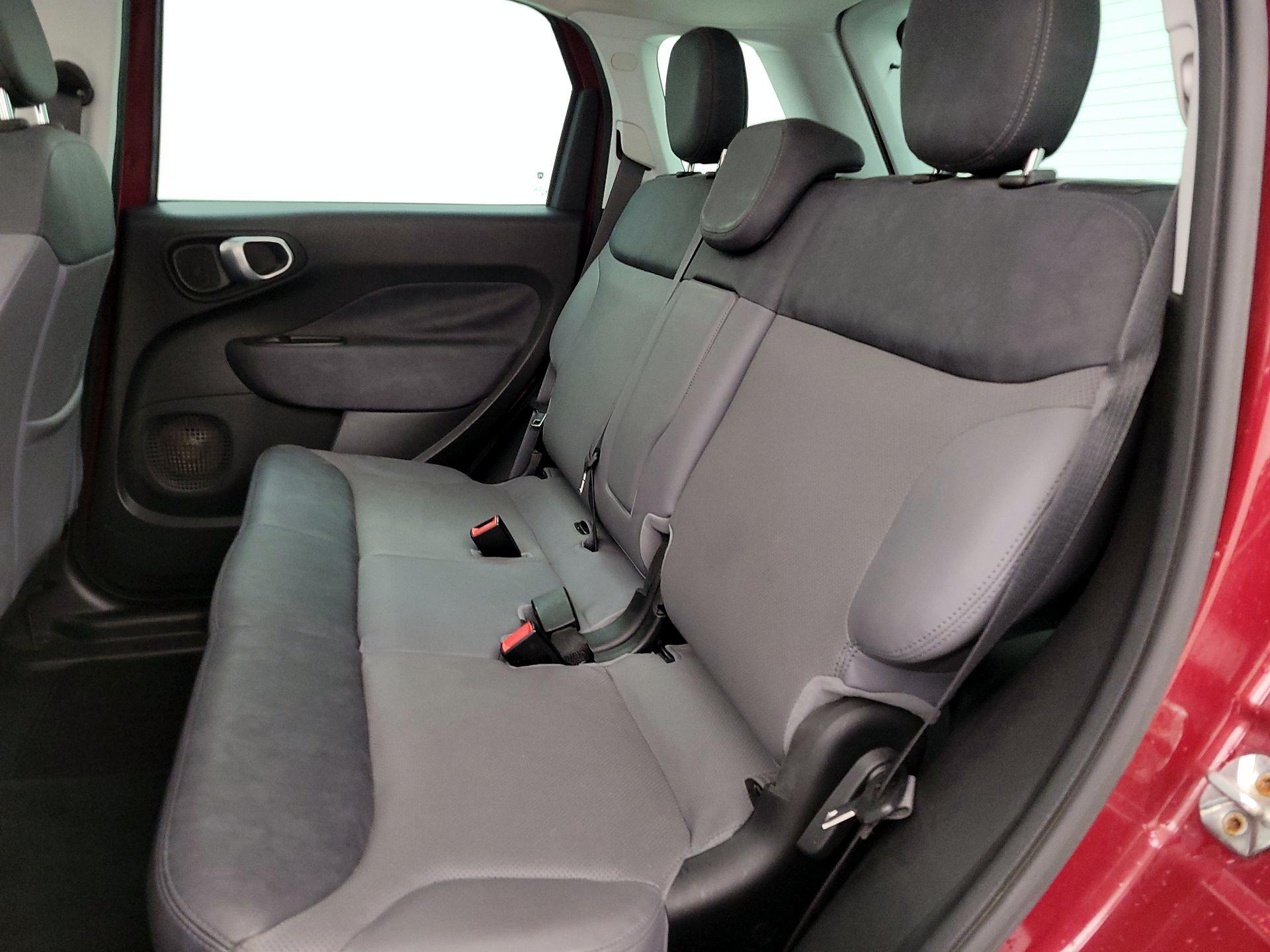 Thumbnail: 2015 Fiat 500L - 20
