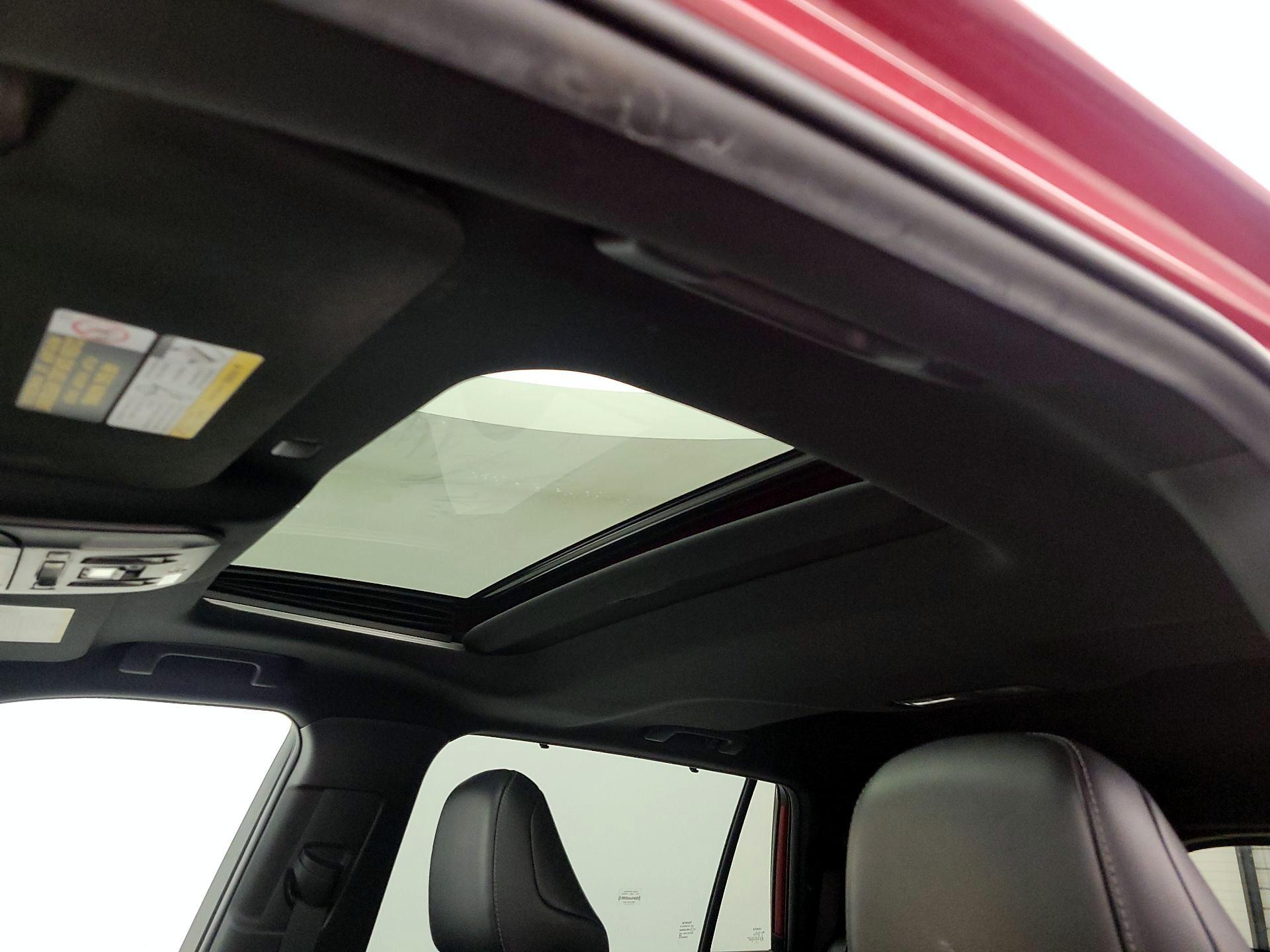 Thumbnail: 2021 Toyota Highlander - 19