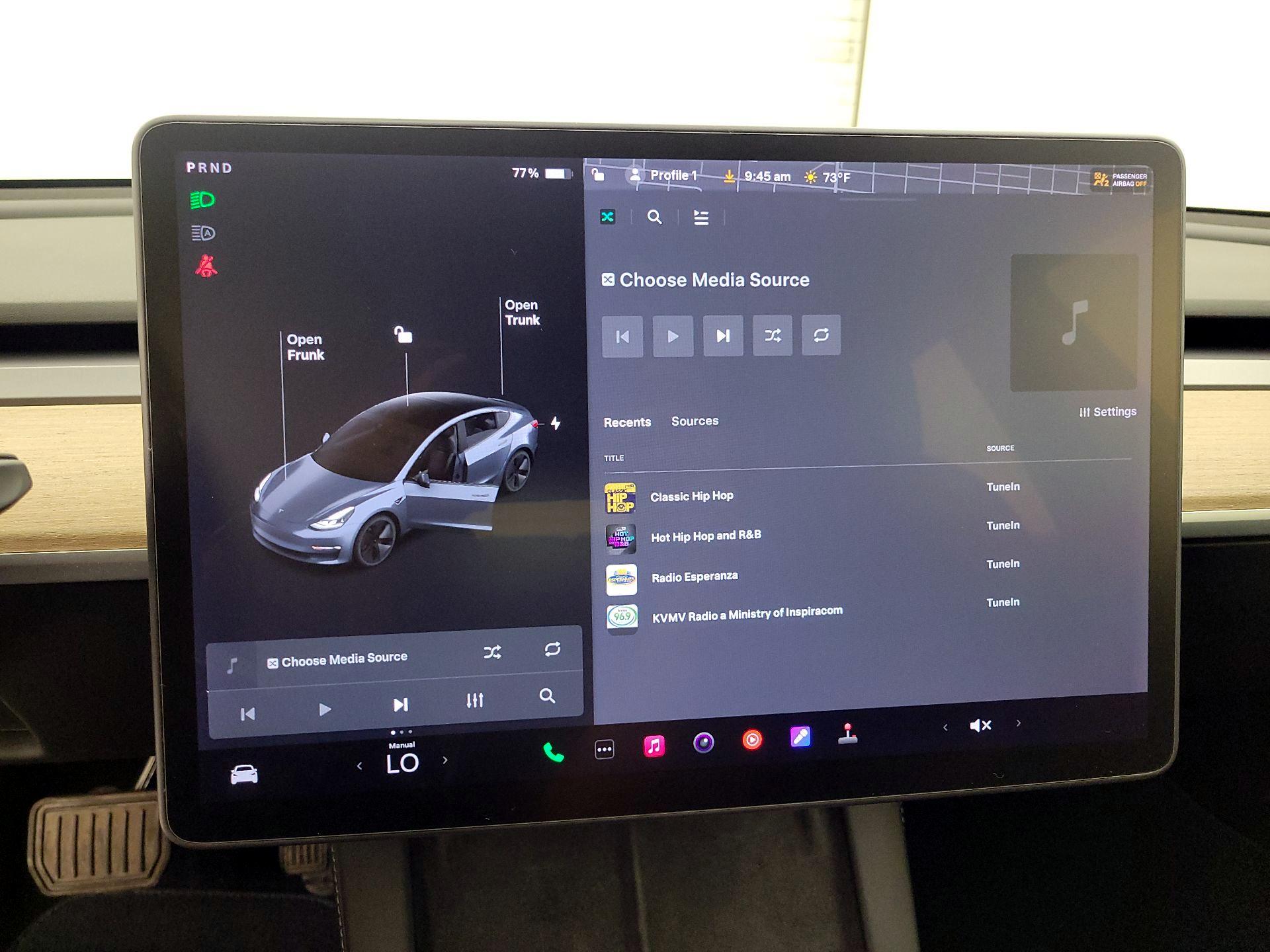 Thumbnail: 2021 Tesla Model 3 - 15