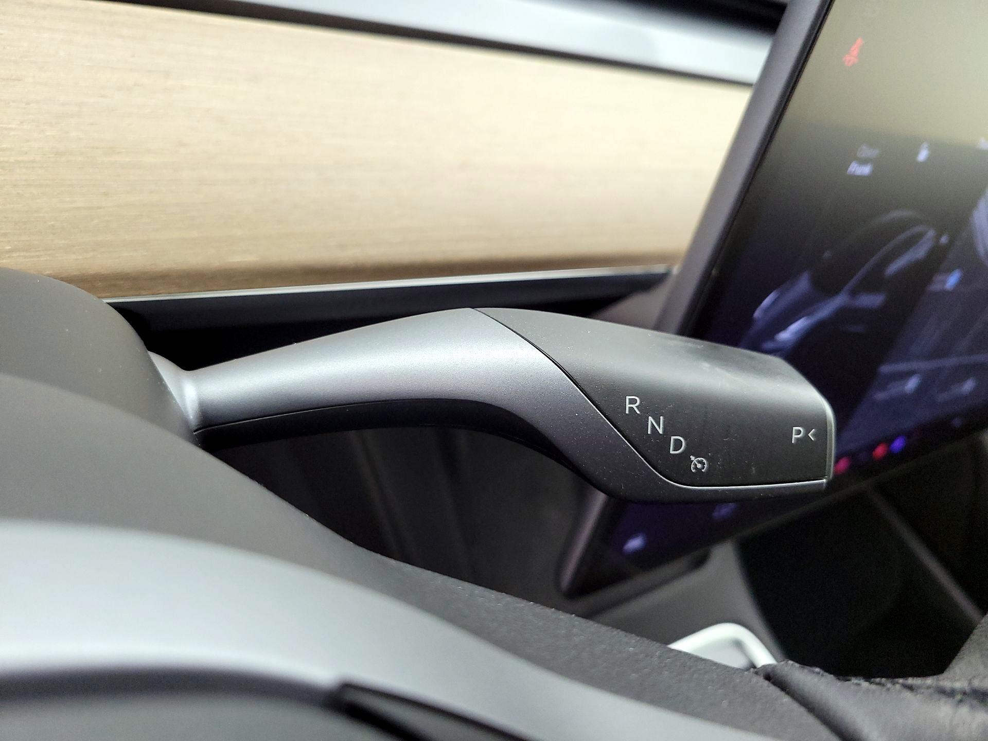 Thumbnail: 2021 Tesla Model 3 - 17