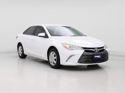White 2016 Toyota Camry LE