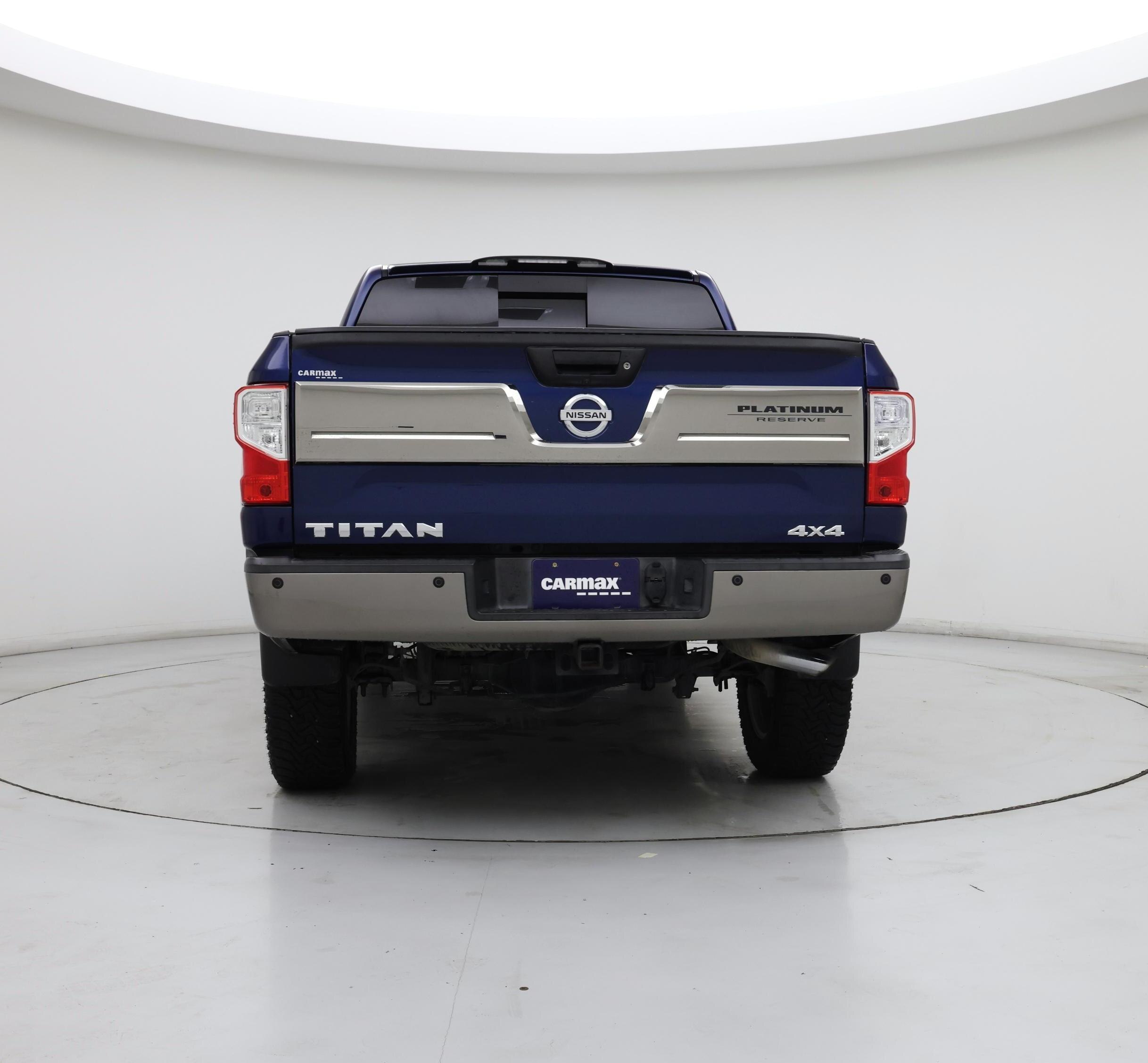 Thumbnail: 2017 Nissan Titan - 6