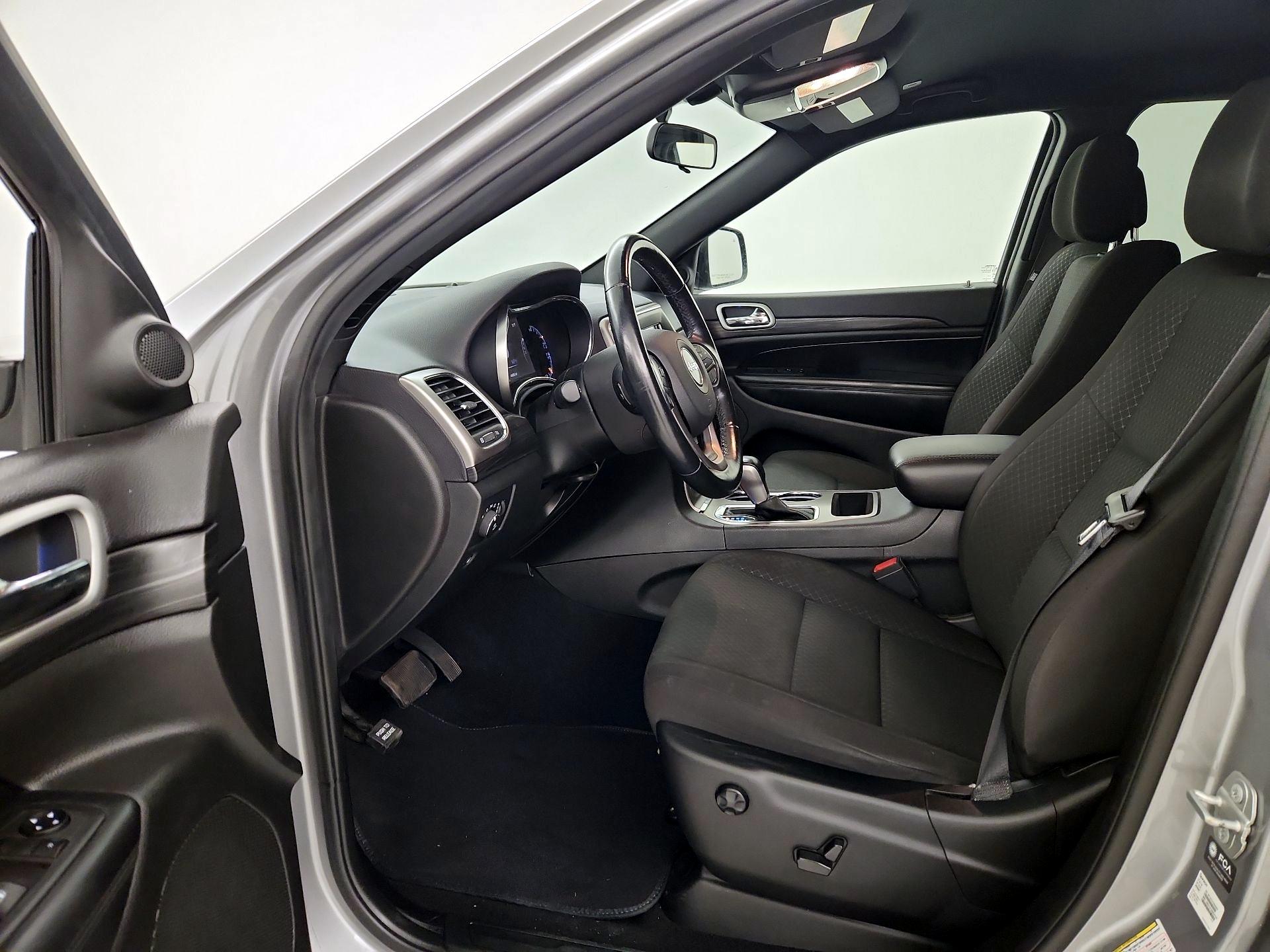 Thumbnail: 2021 Jeep Grand Cherokee - 11