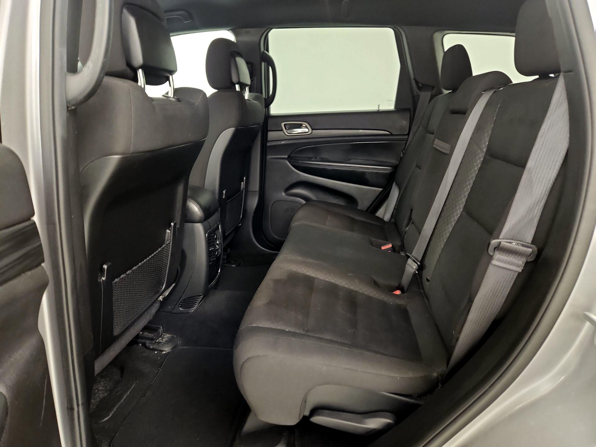Thumbnail: 2021 Jeep Grand Cherokee - 19