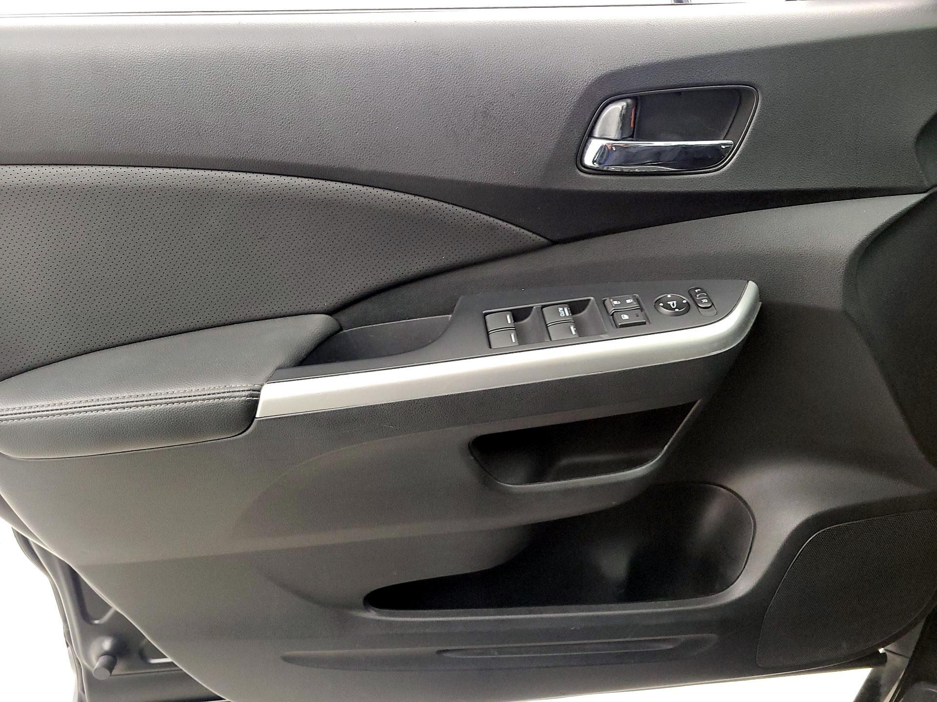 Thumbnail: 2016 Honda CR-V - 12