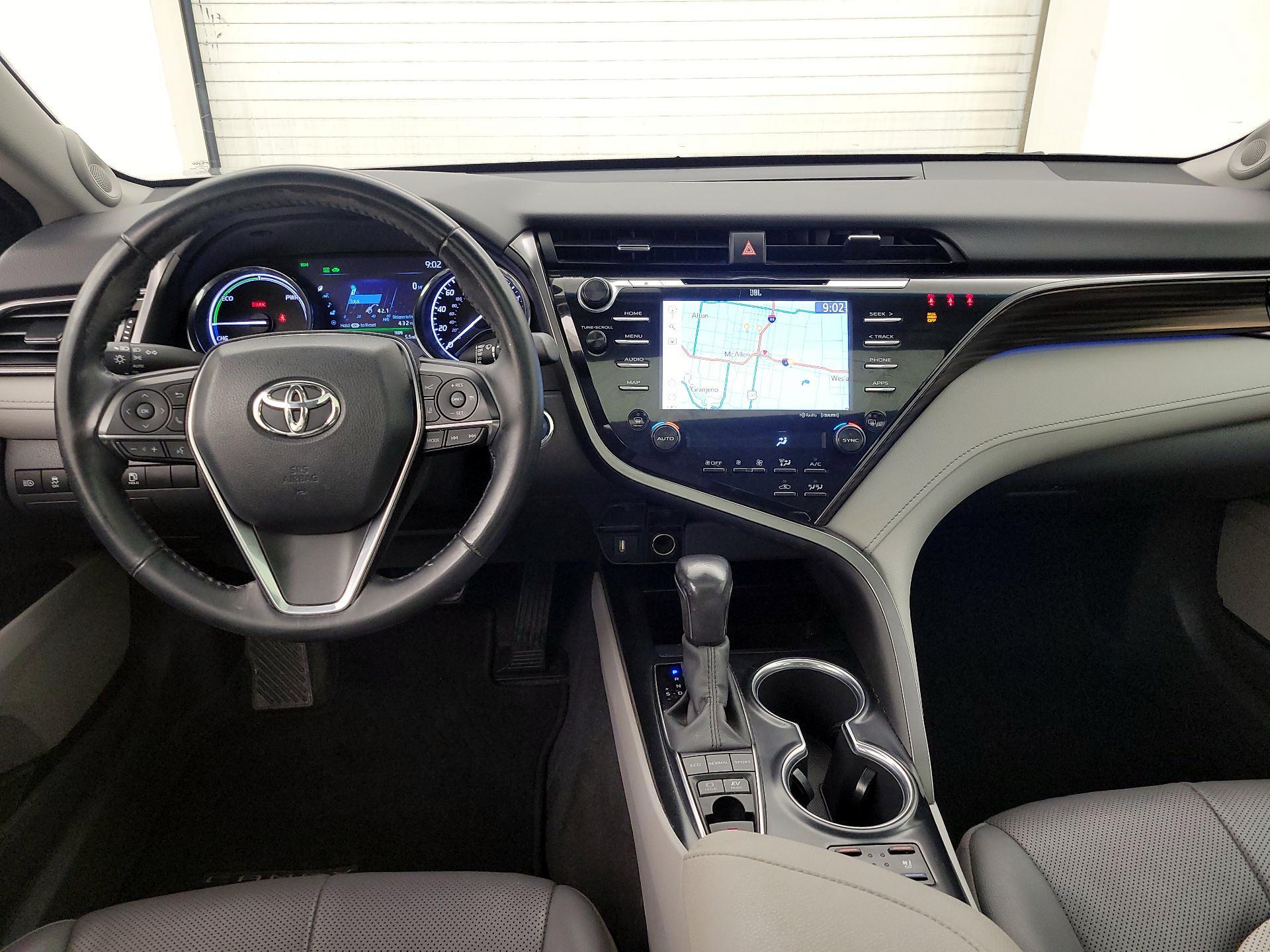 Thumbnail: 2020 Toyota Camry - 9