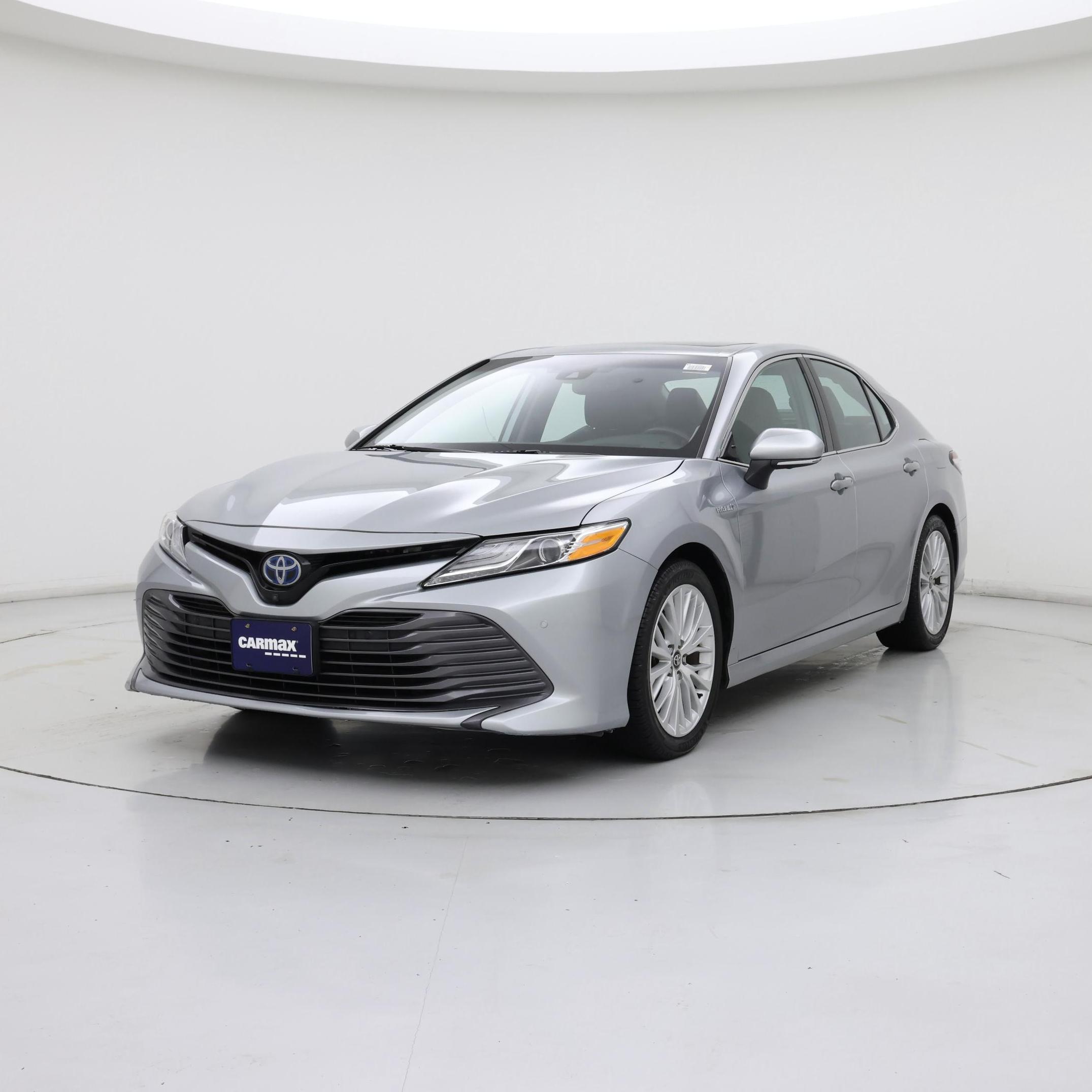 Thumbnail: 2020 Toyota Camry - 4