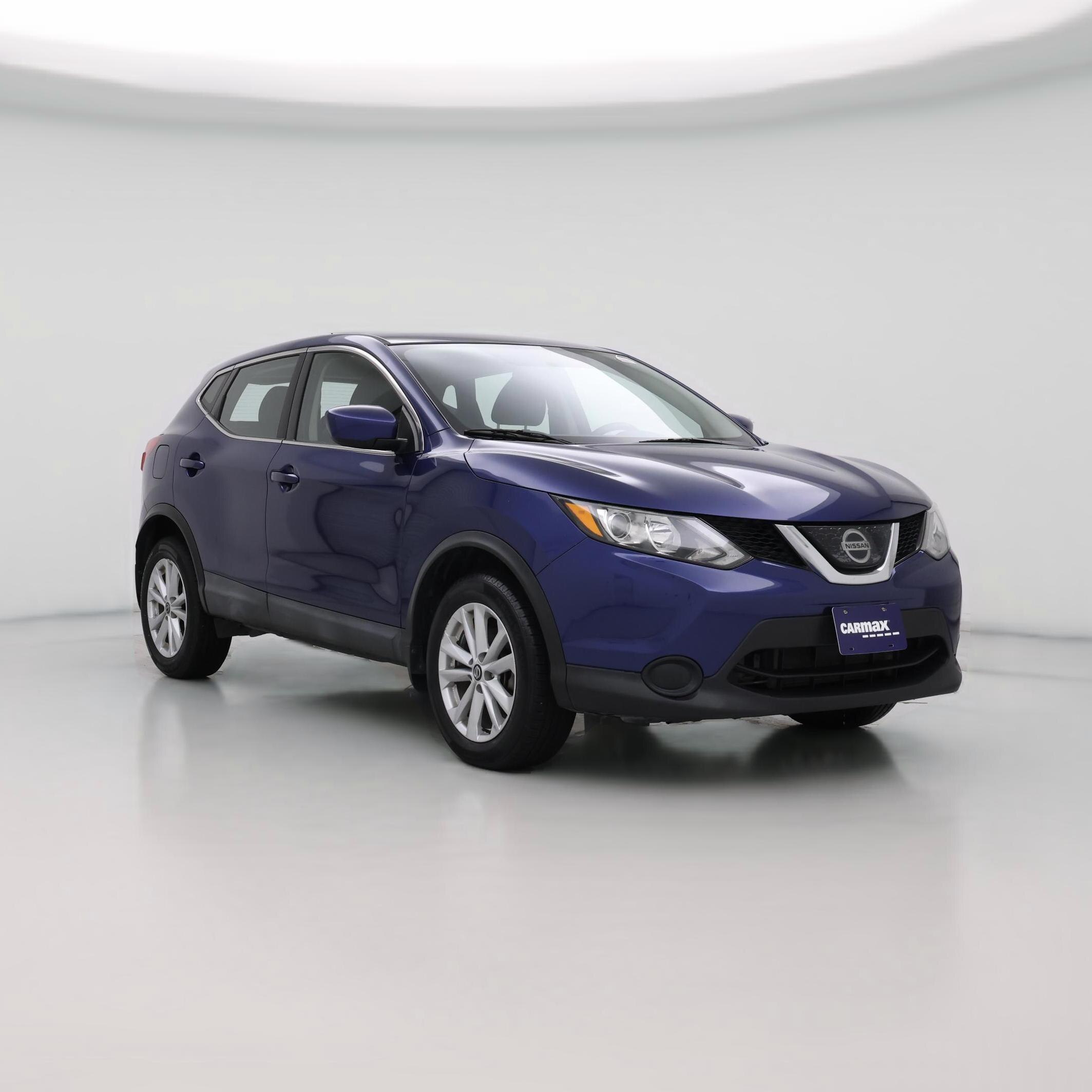 Thumbnail: 2019 Nissan Rogue Sport - 1