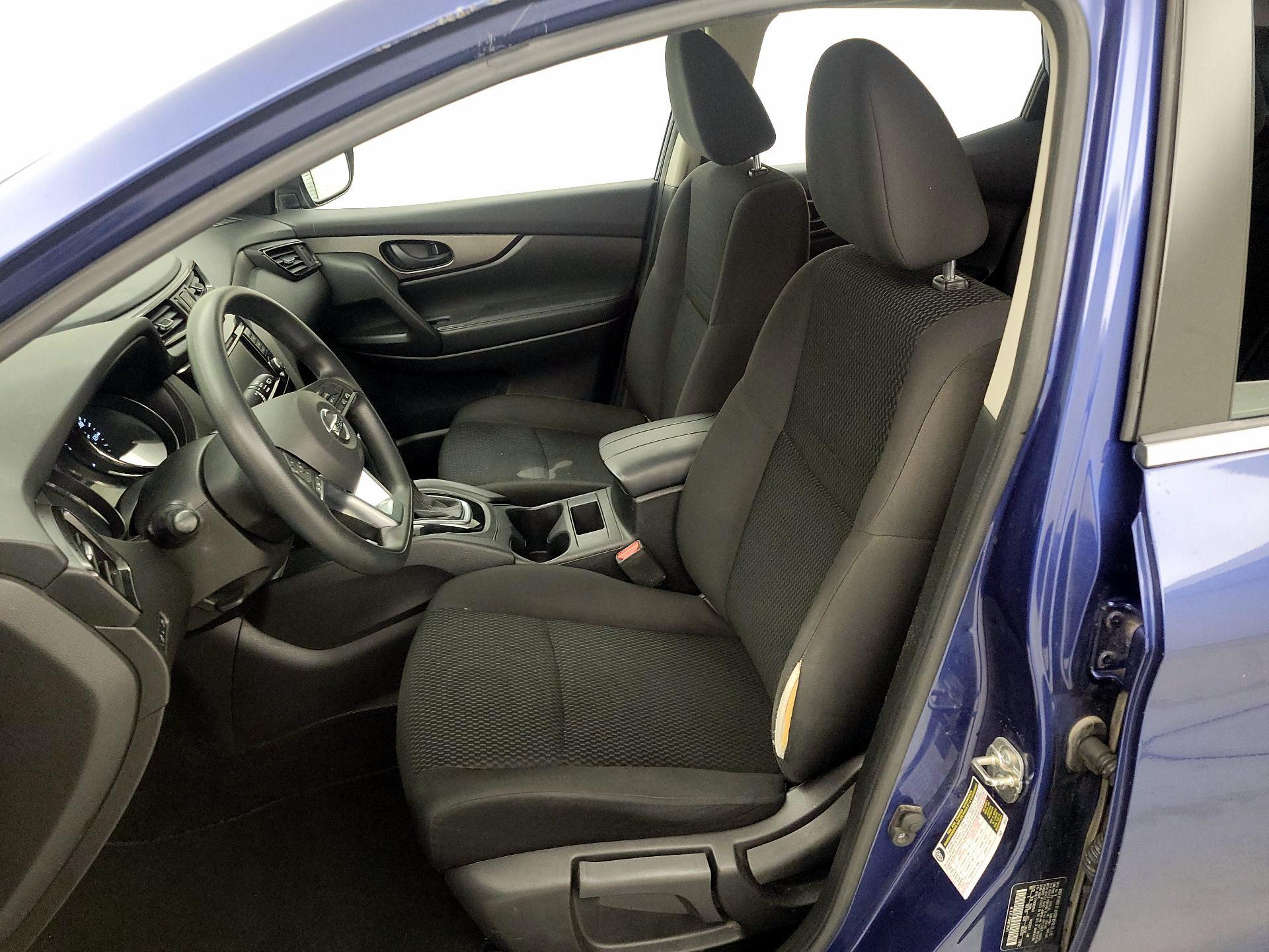 Thumbnail: 2019 Nissan Rogue Sport - 11