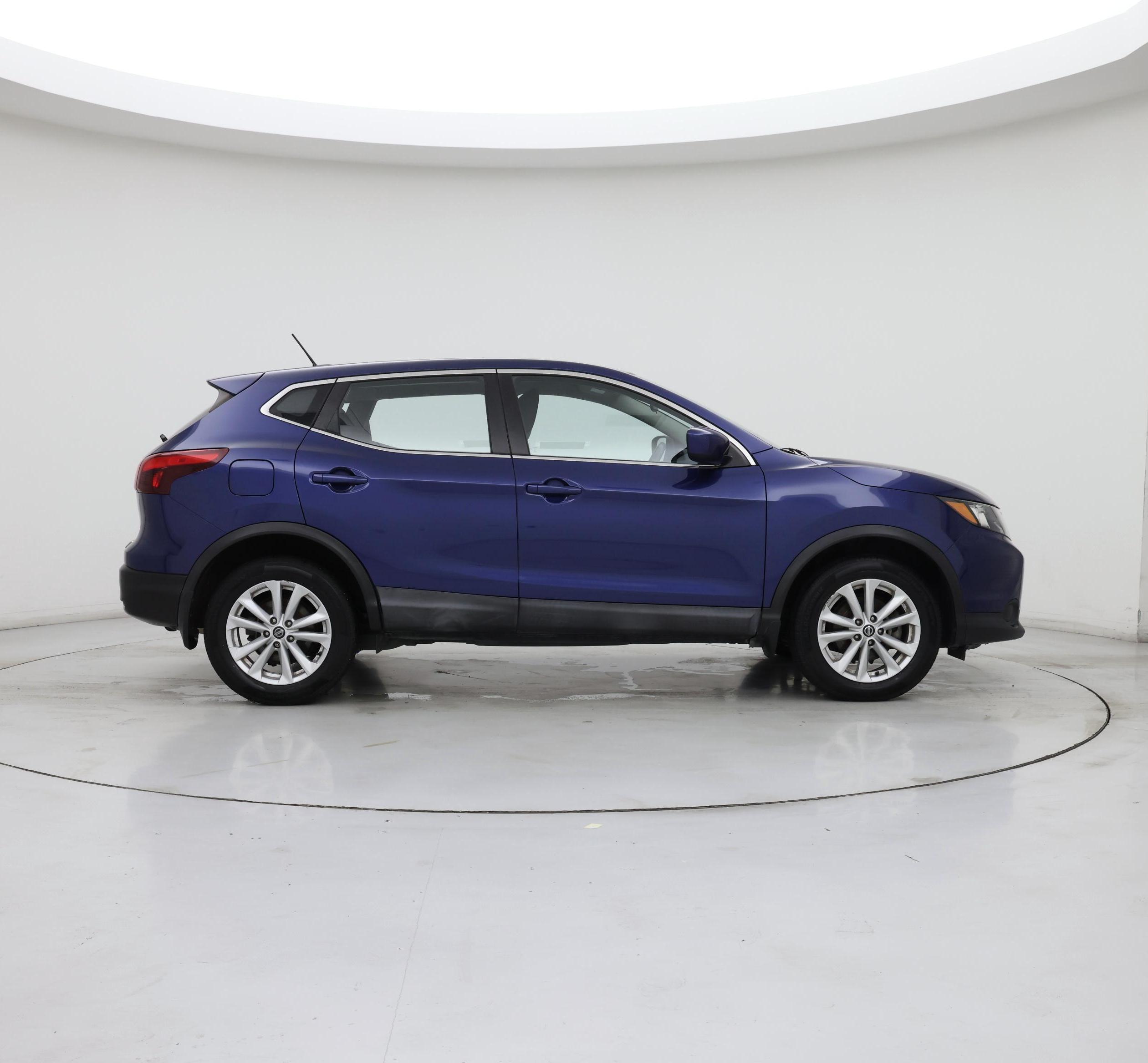 Thumbnail: 2019 Nissan Rogue Sport - 7