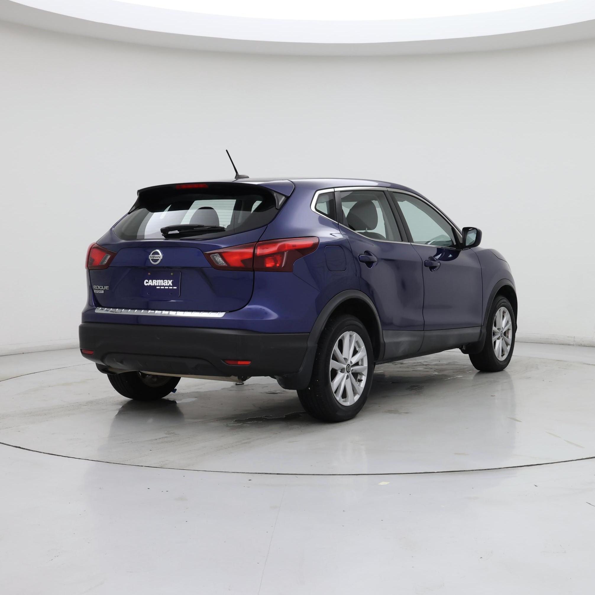 Thumbnail: 2019 Nissan Rogue Sport - 8