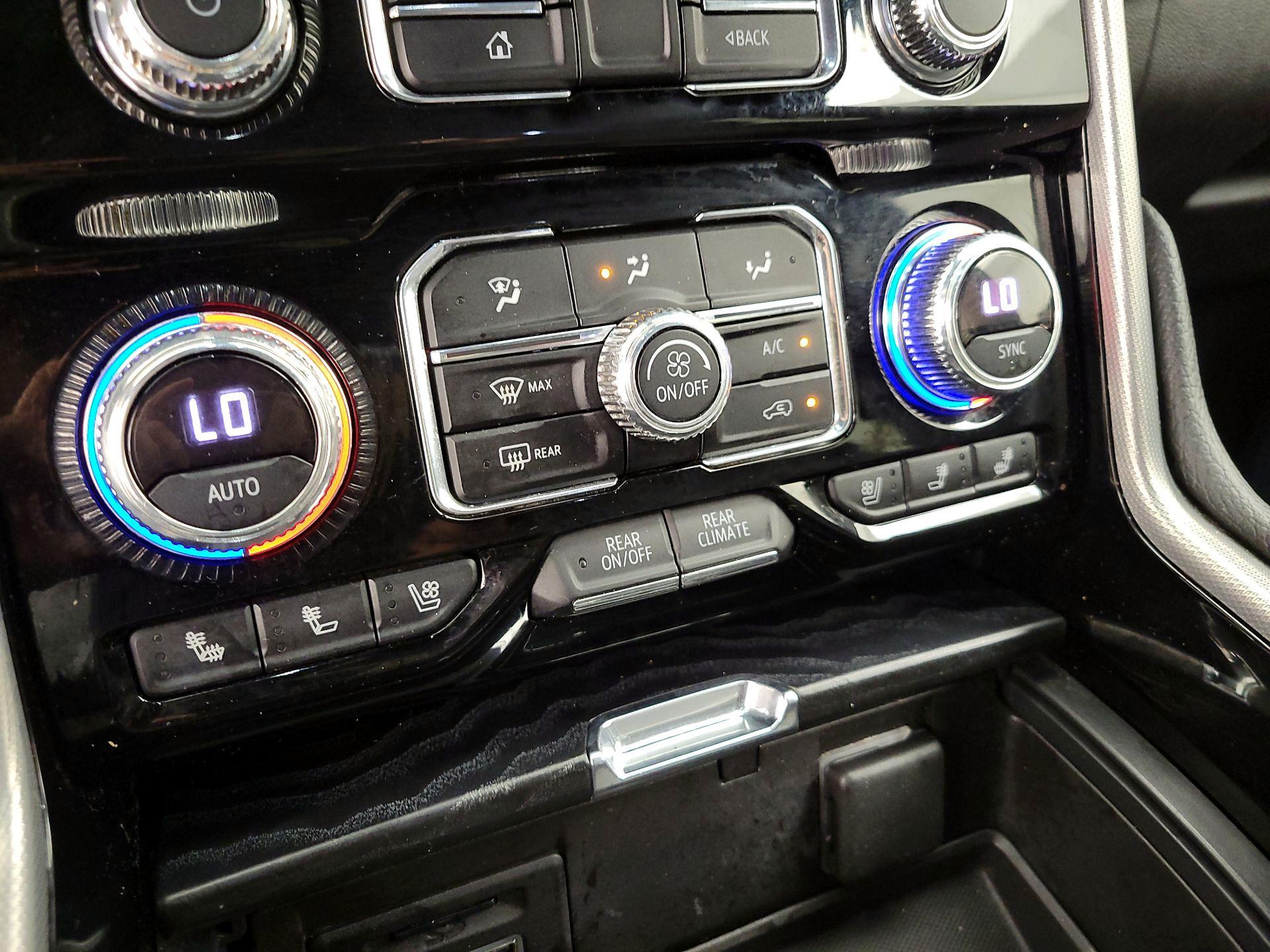 Thumbnail: 2021 GMC Yukon - 17
