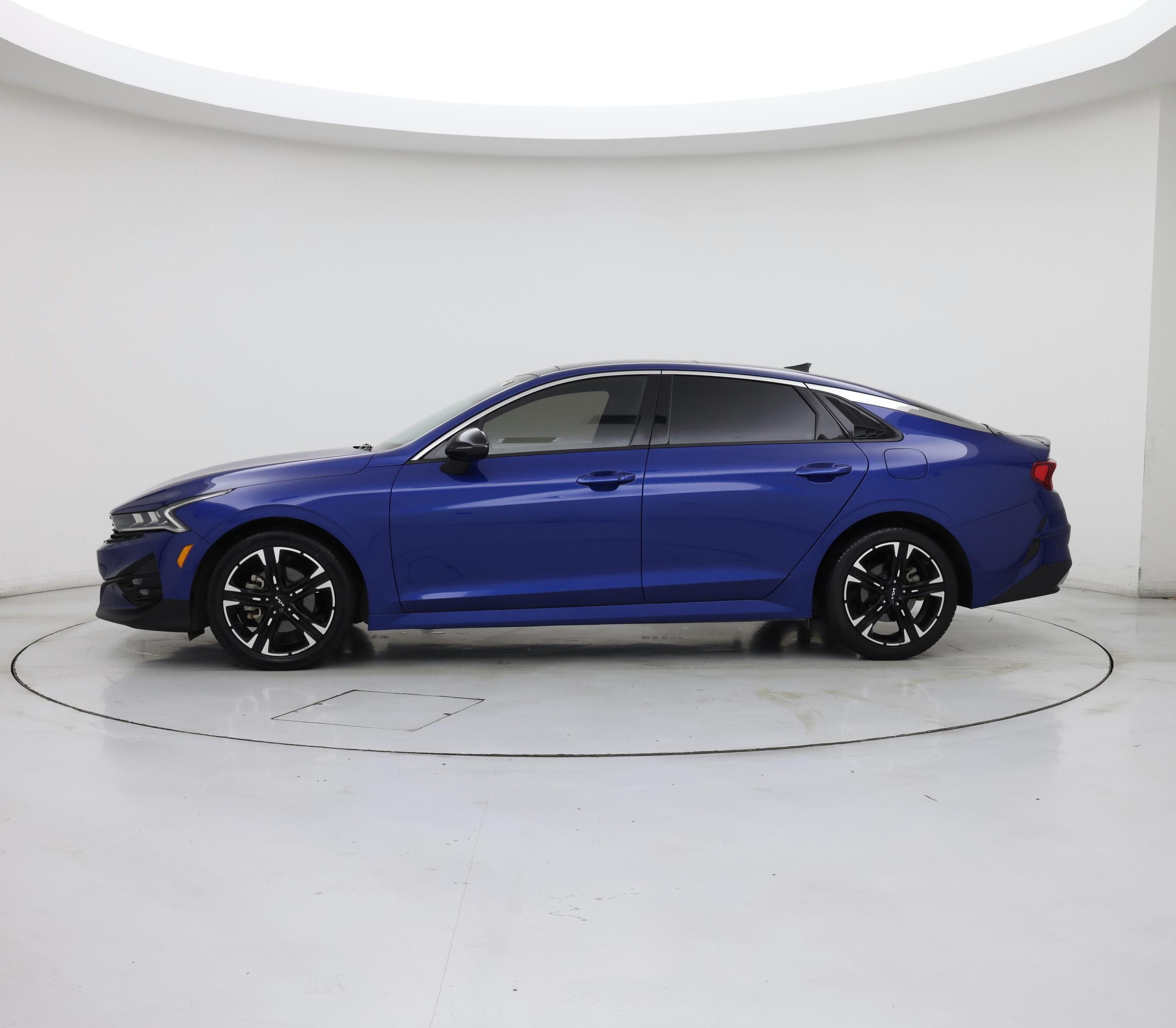 Thumbnail: 2022 Kia K5 - 3