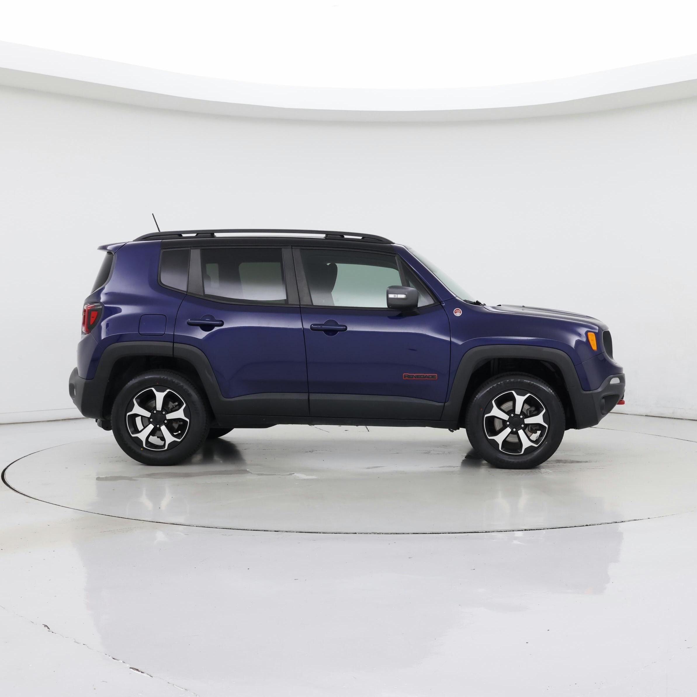 Thumbnail: 2019 Jeep Renegade - 7