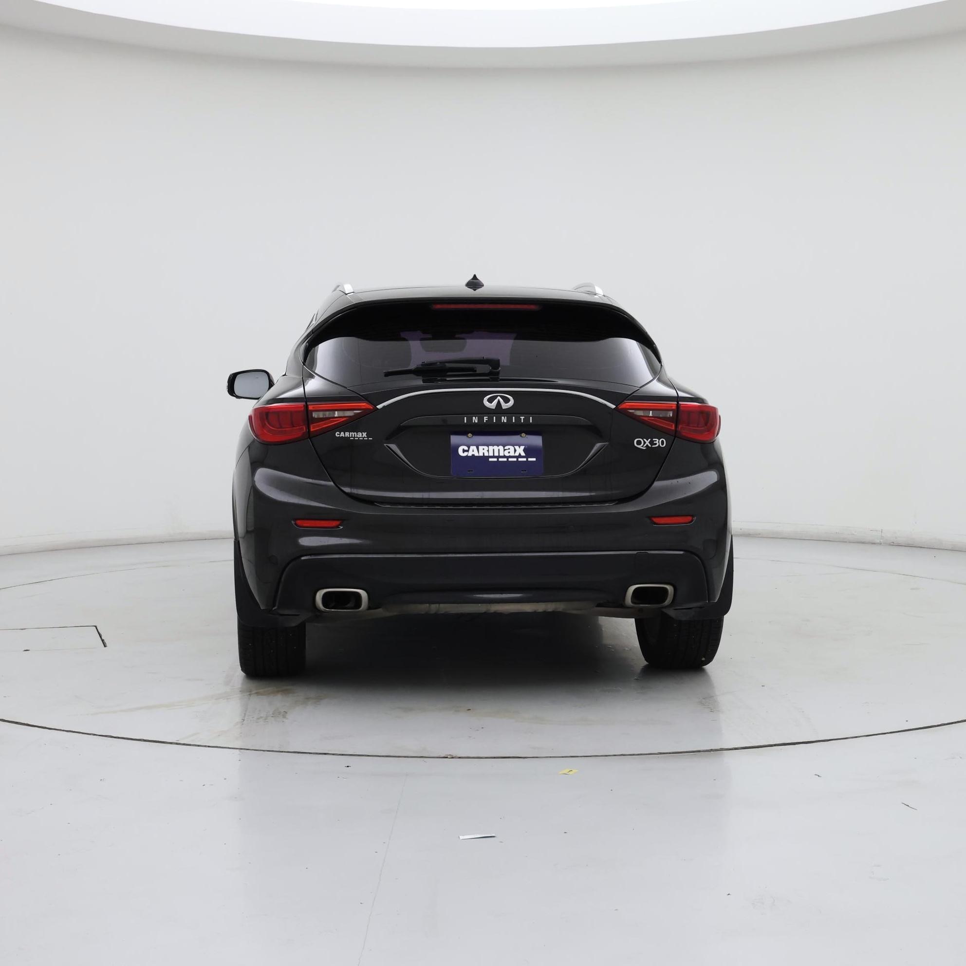 Thumbnail: 2019 INFINITI QX30 - 6