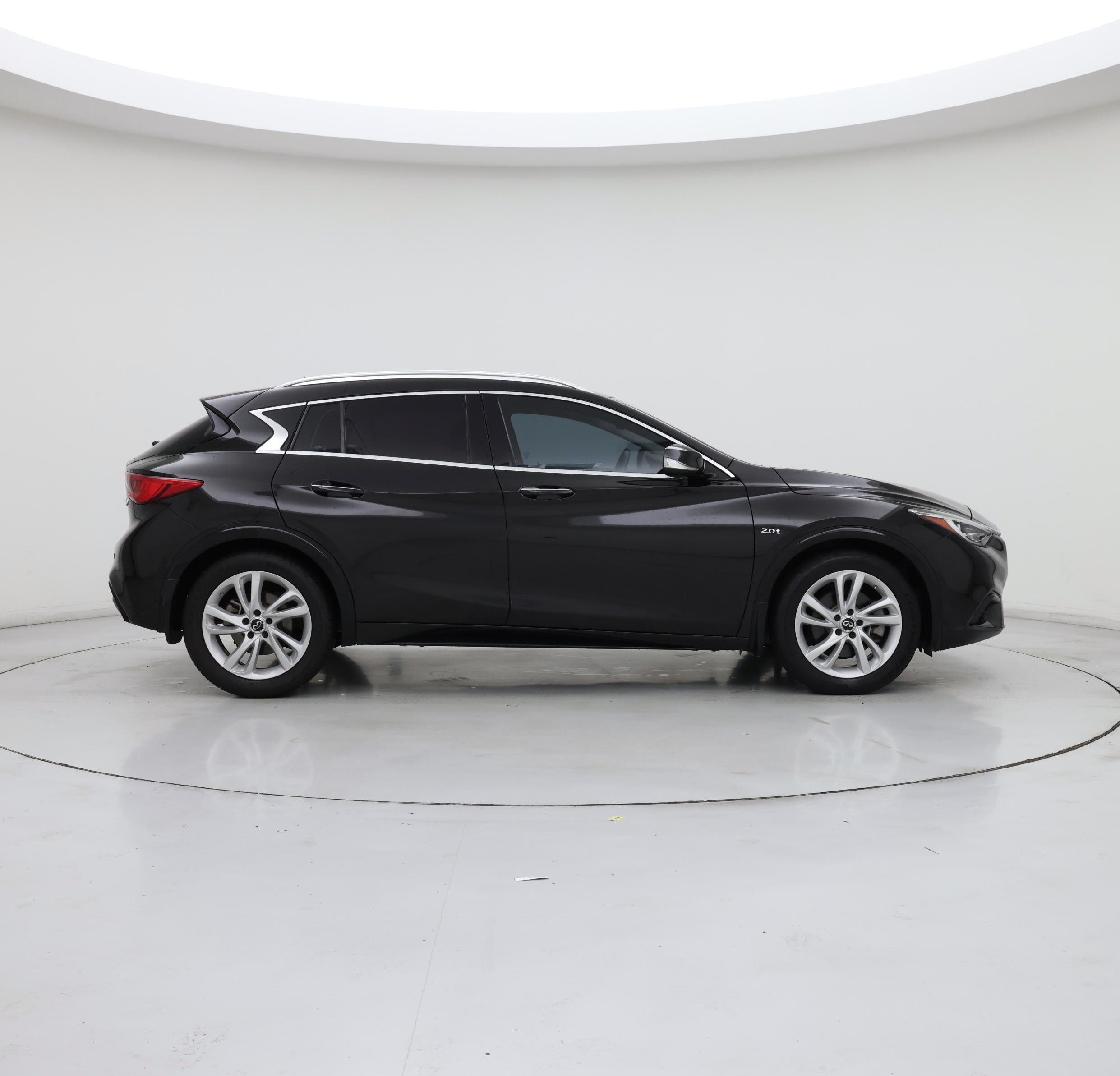Thumbnail: 2019 INFINITI QX30 - 7