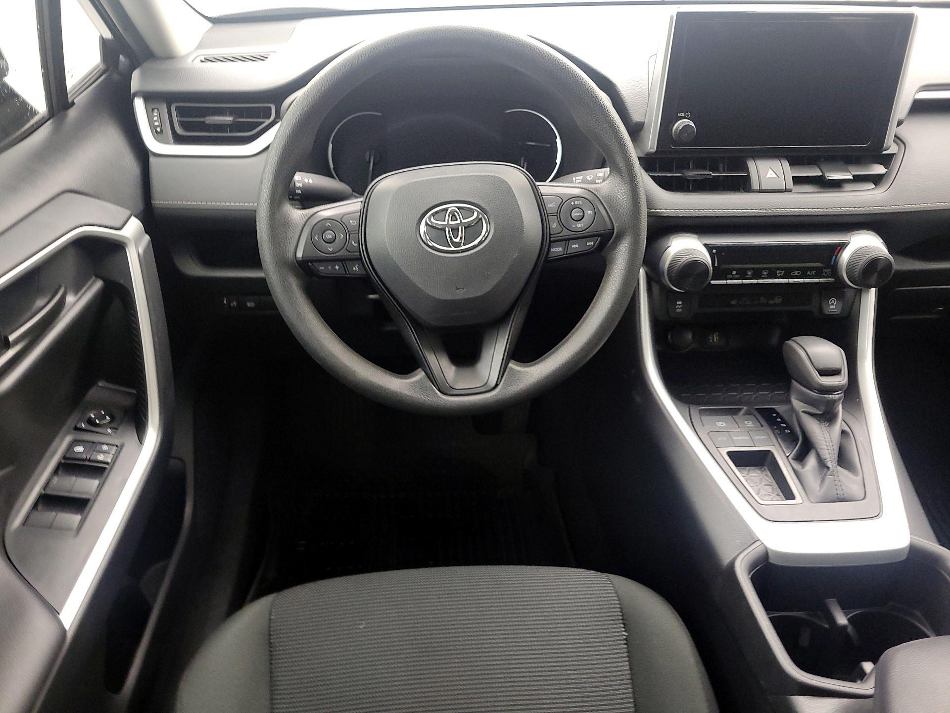 Thumbnail: 2024 Toyota RAV4 - 10