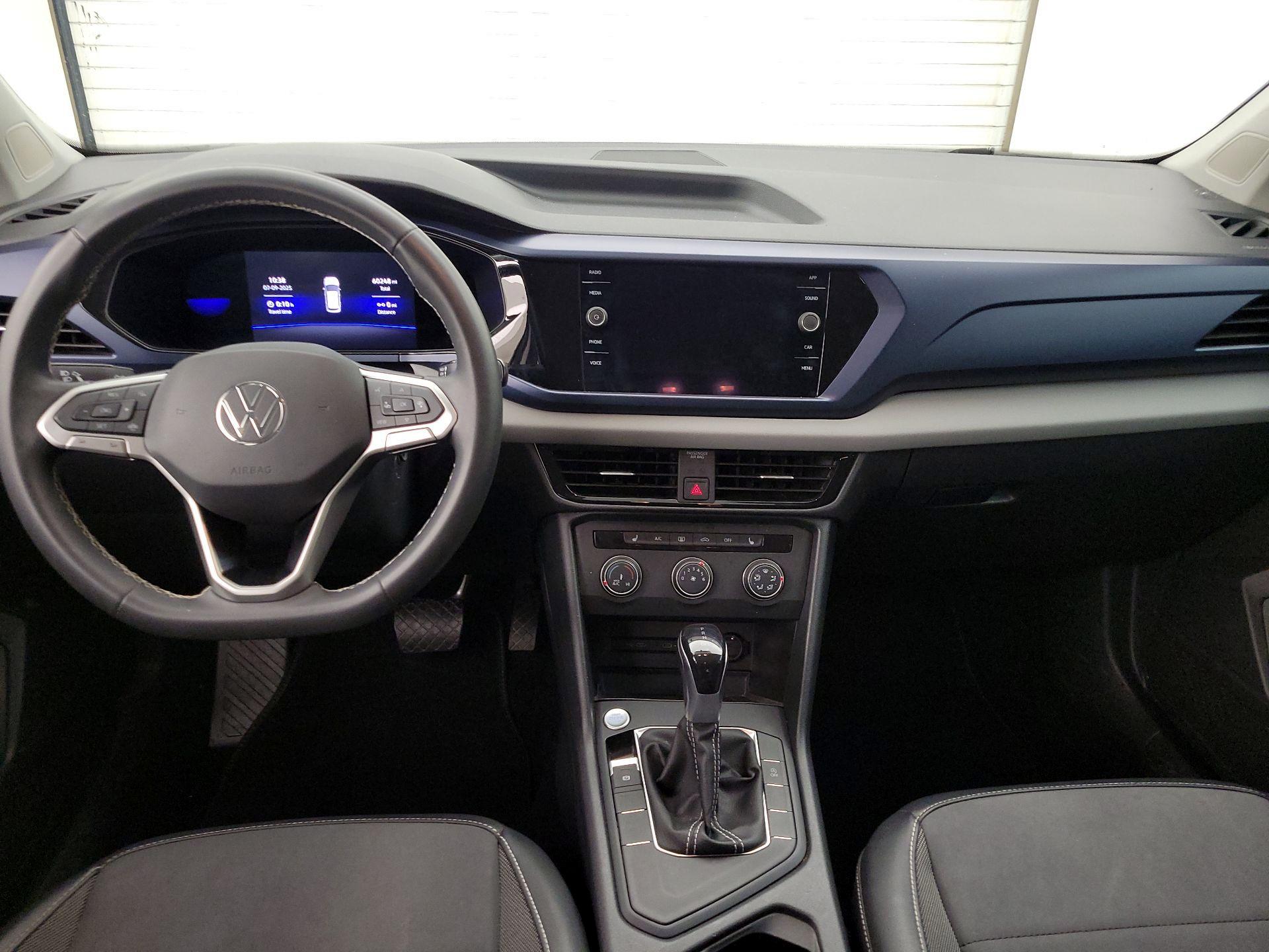Thumbnail: 2022 Volkswagen Taos - 9
