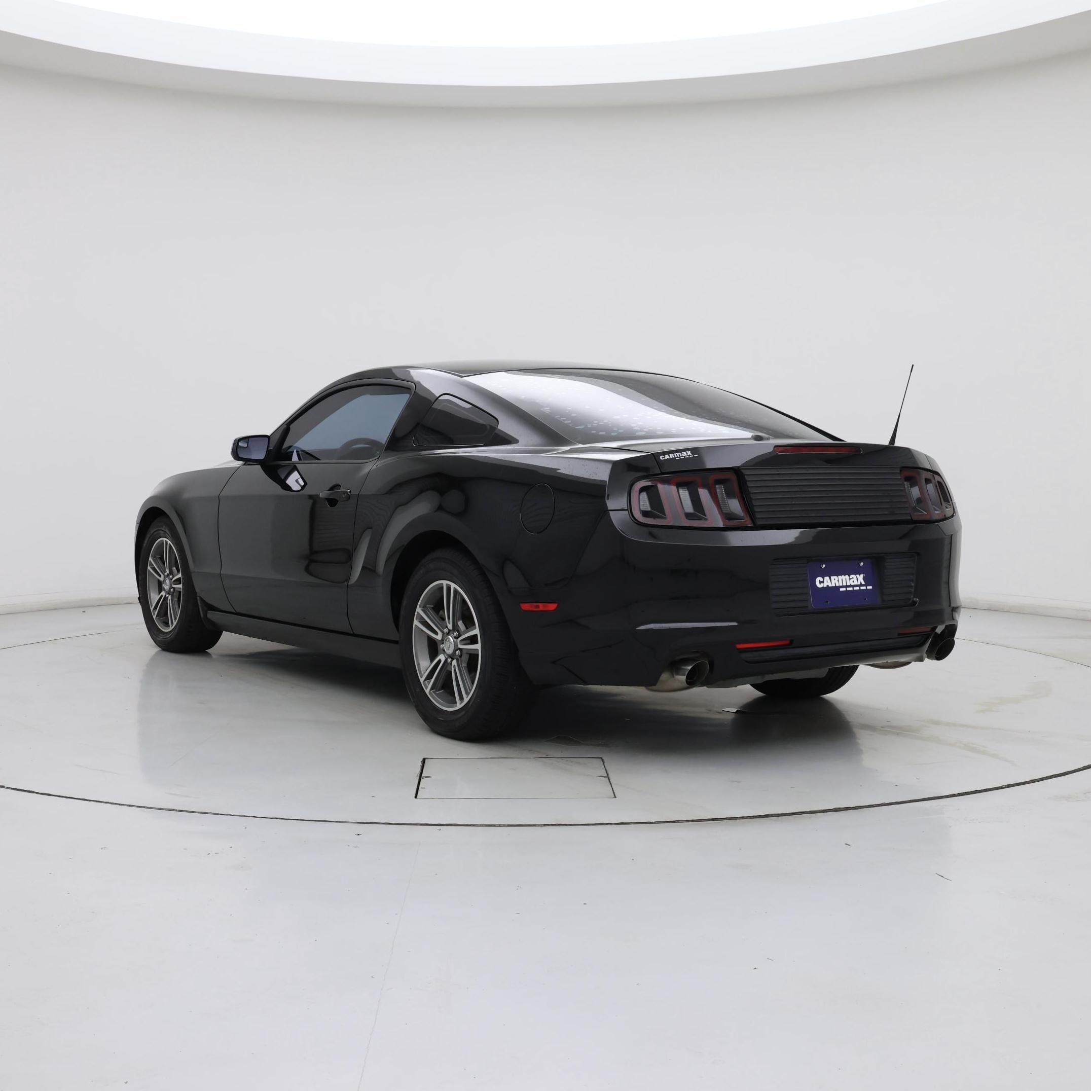 Thumbnail: 2013 Ford Mustang - 2