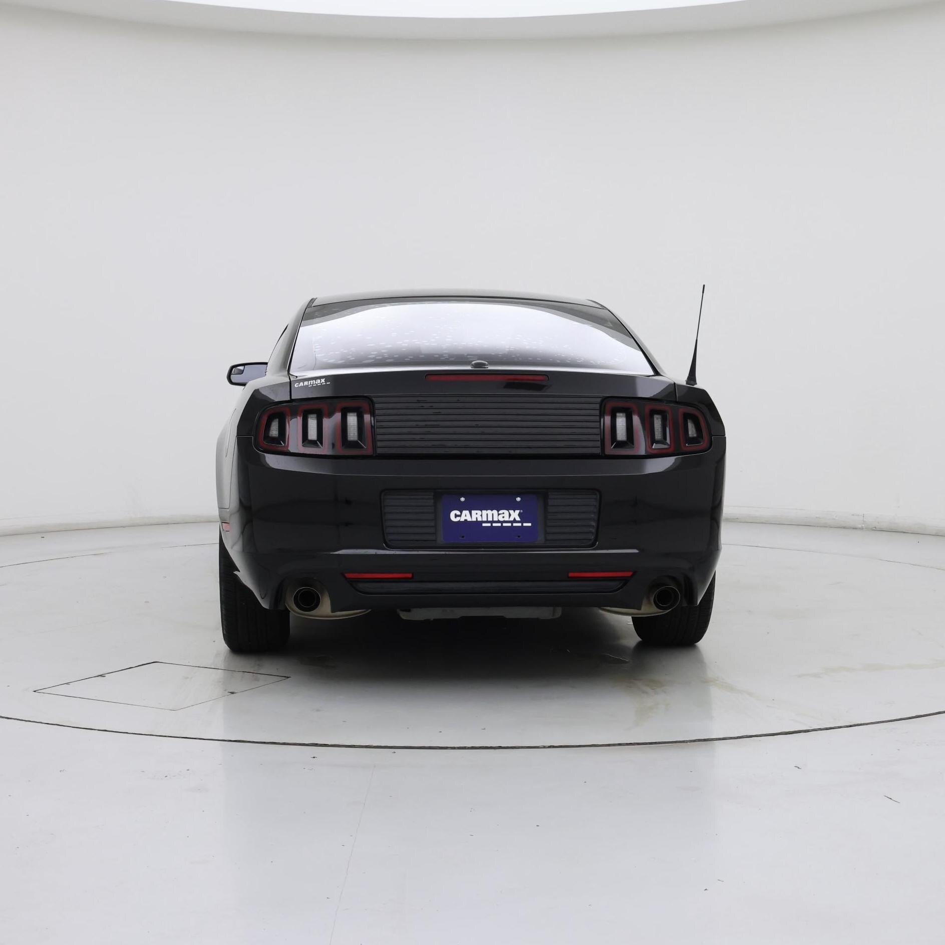 Thumbnail: 2013 Ford Mustang - 6
