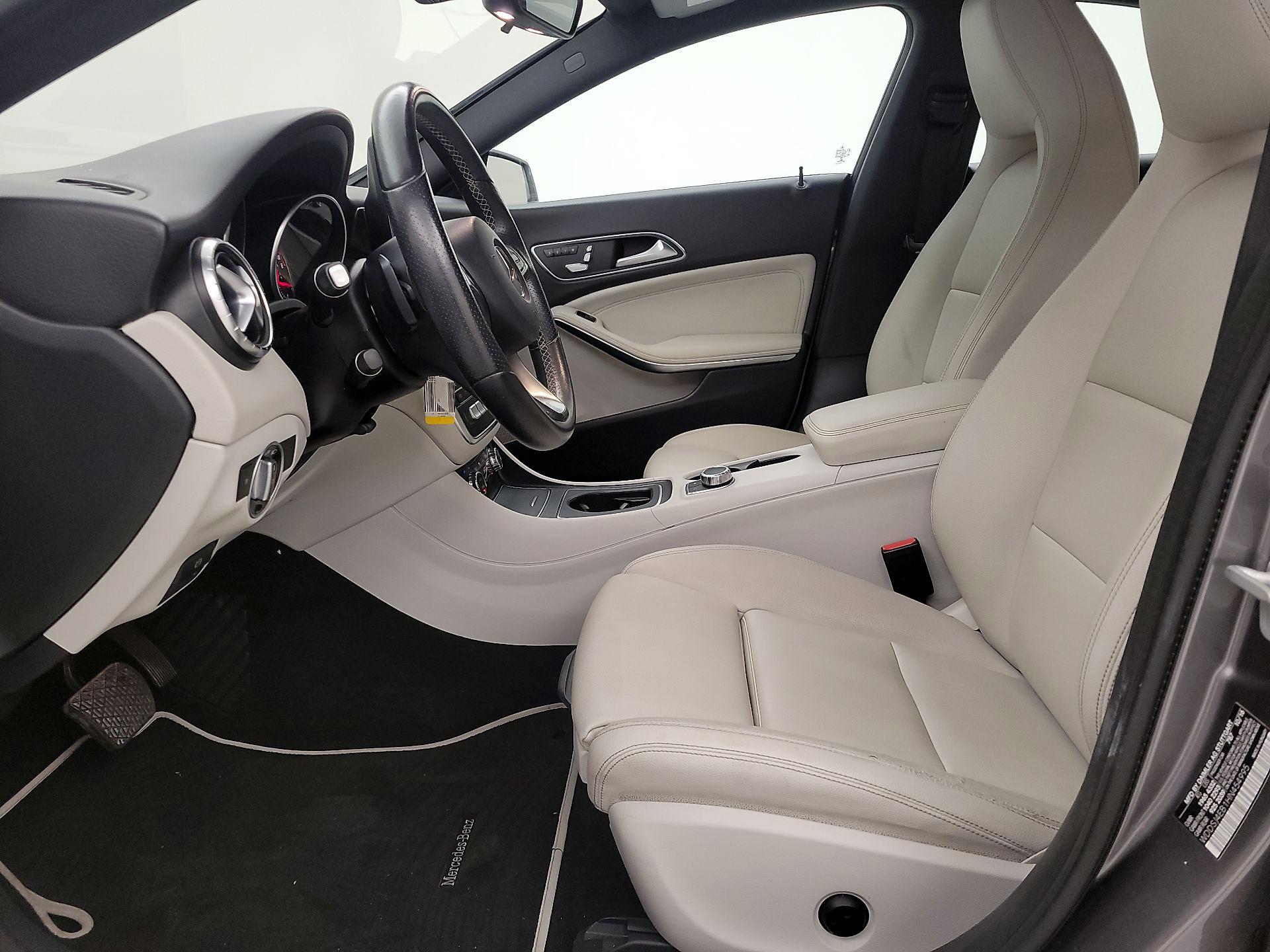 Thumbnail: 2017 Mercedes-Benz CLA - 11