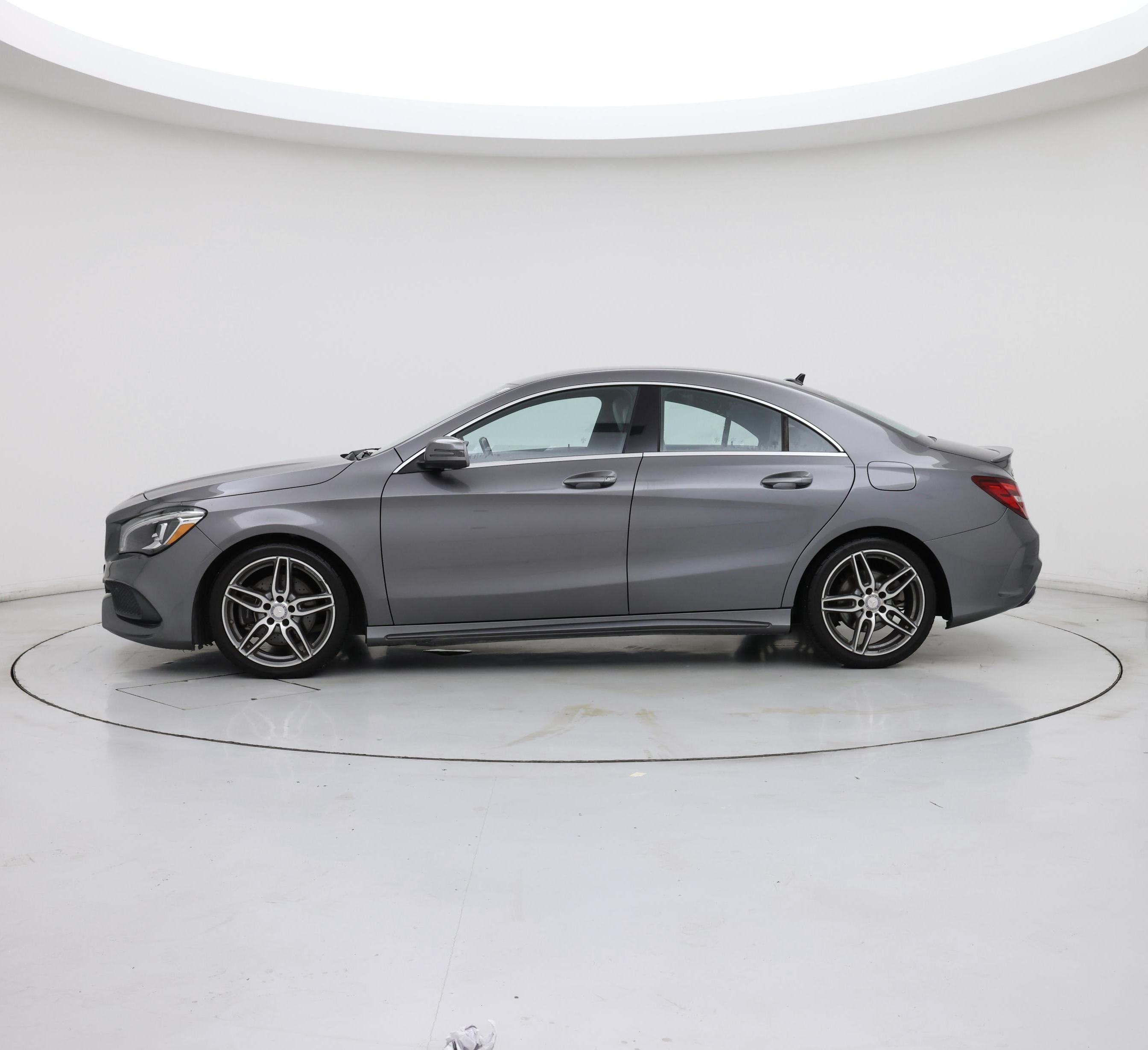 Thumbnail: 2017 Mercedes-Benz CLA - 3