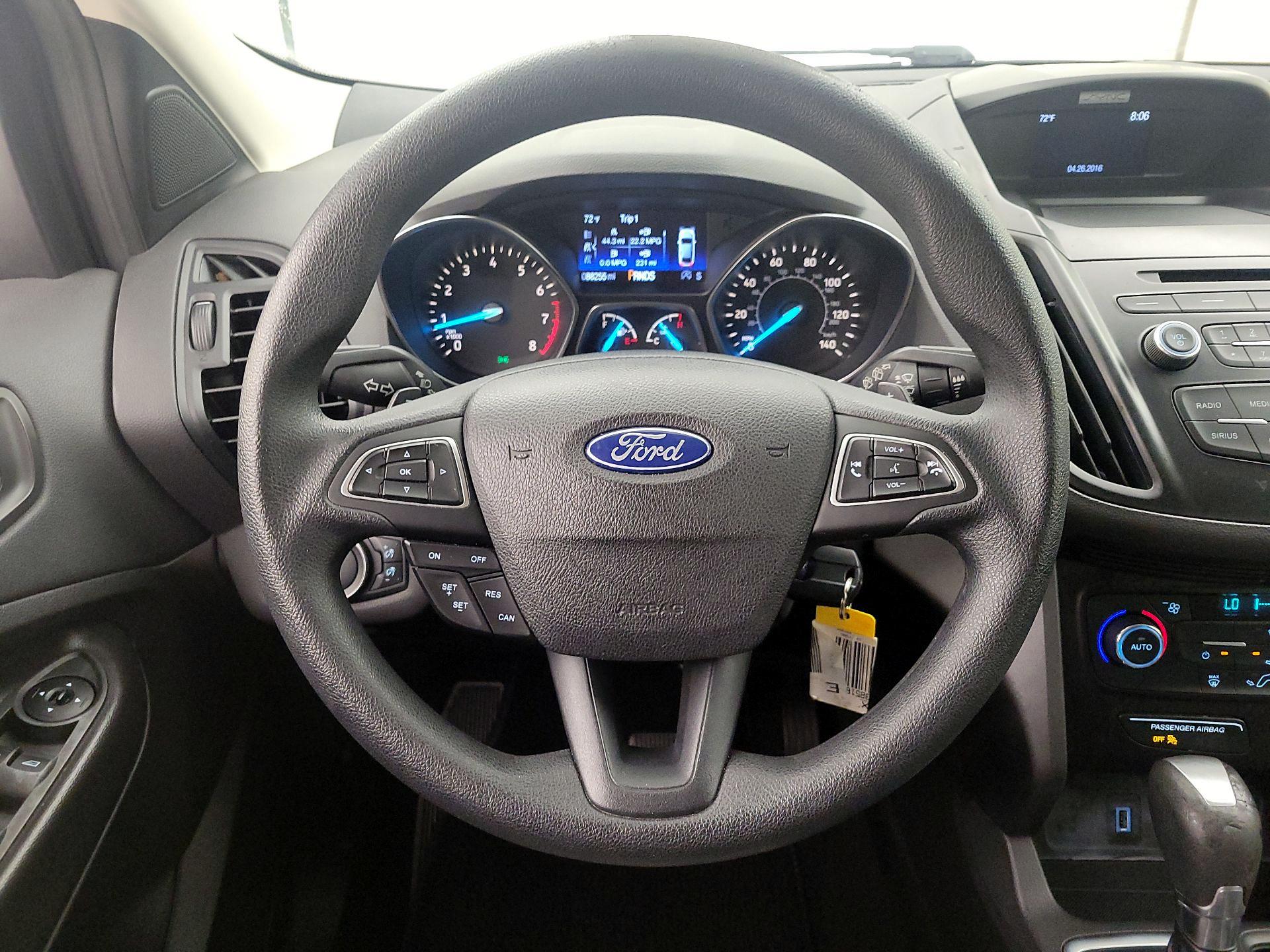 Thumbnail: 2017 Ford Escape - 10