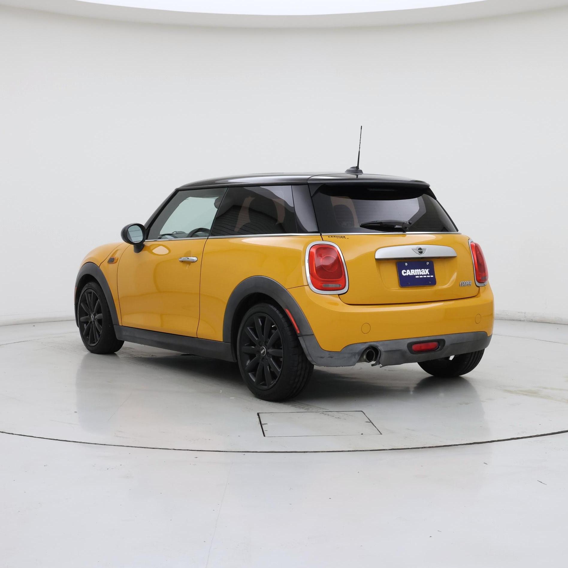 Thumbnail: 2015 MINI Cooper Hardtop - 2