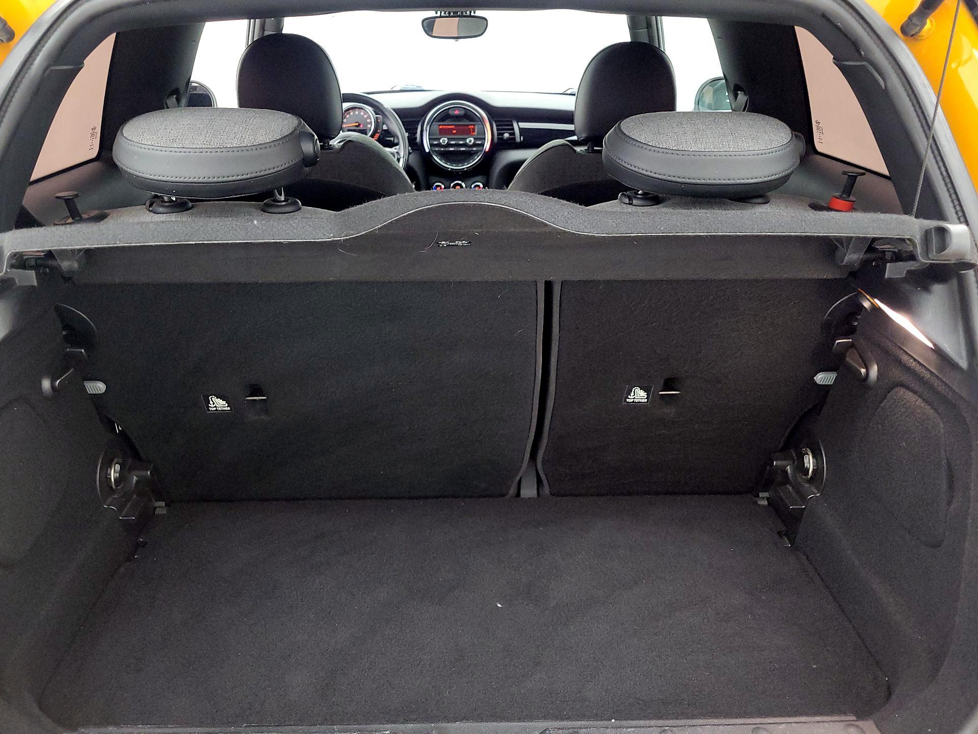 Thumbnail: 2015 MINI Cooper Hardtop - 20
