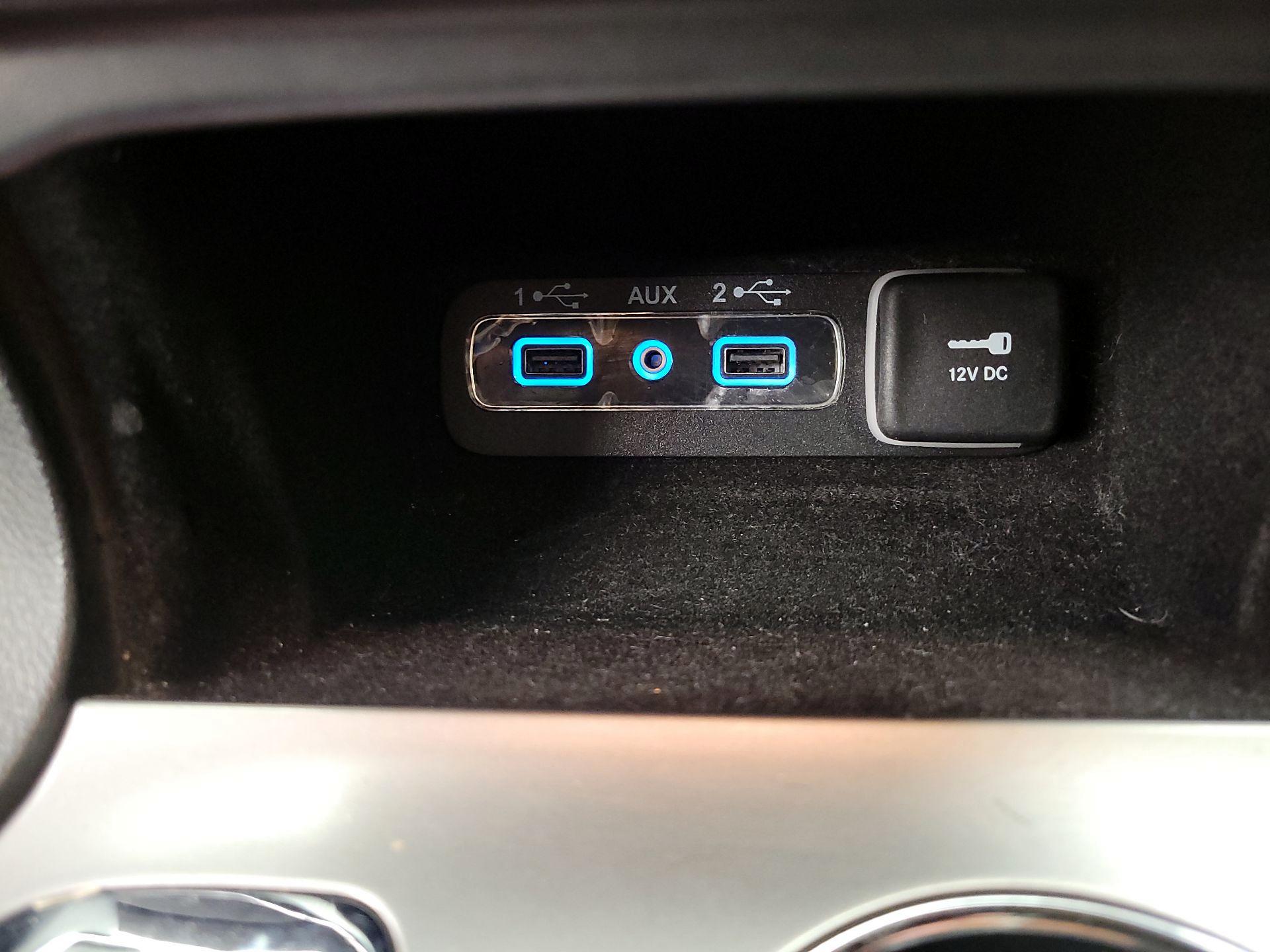 Thumbnail: 2020 Jeep Grand Cherokee - 19