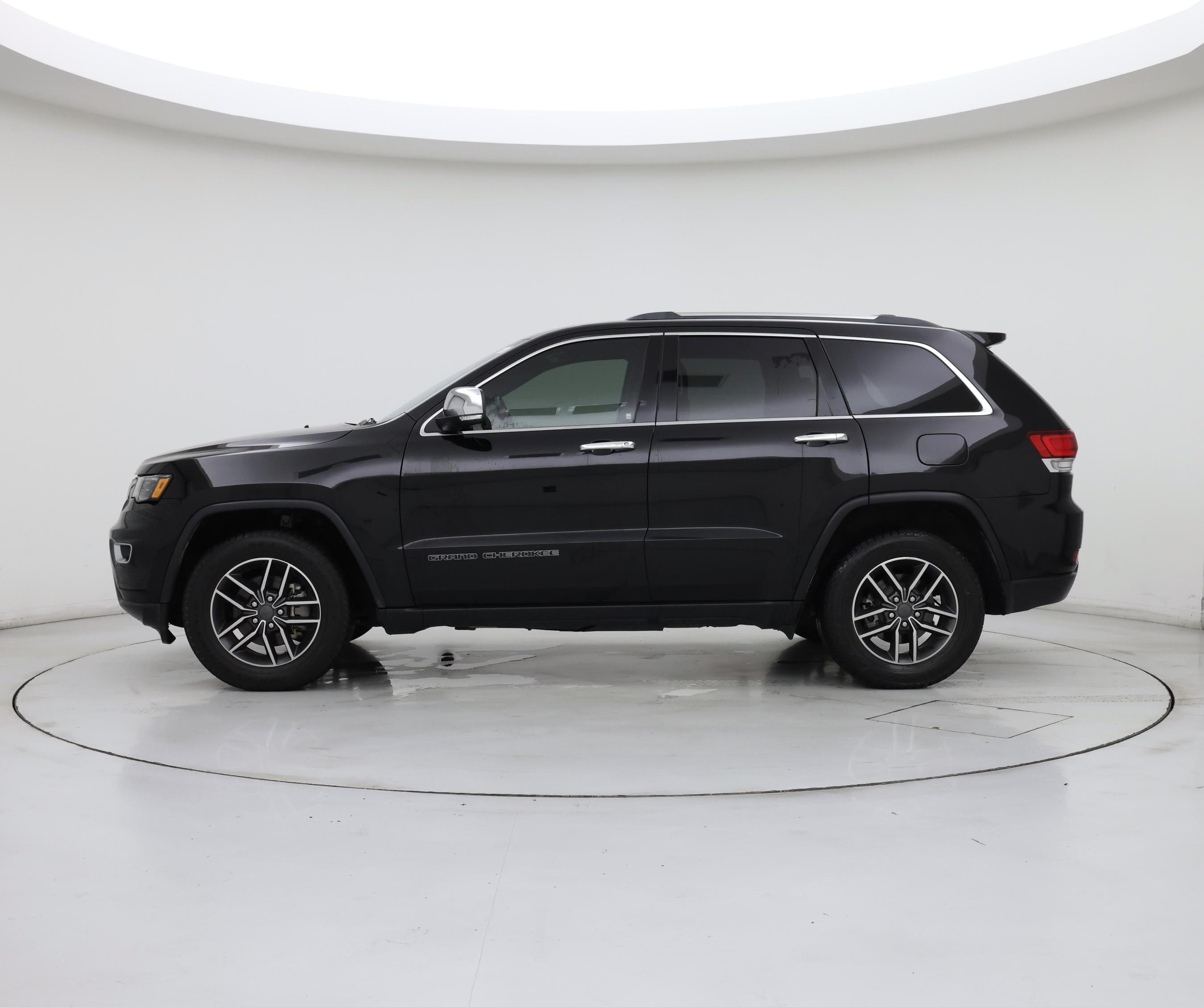 Thumbnail: 2020 Jeep Grand Cherokee - 3
