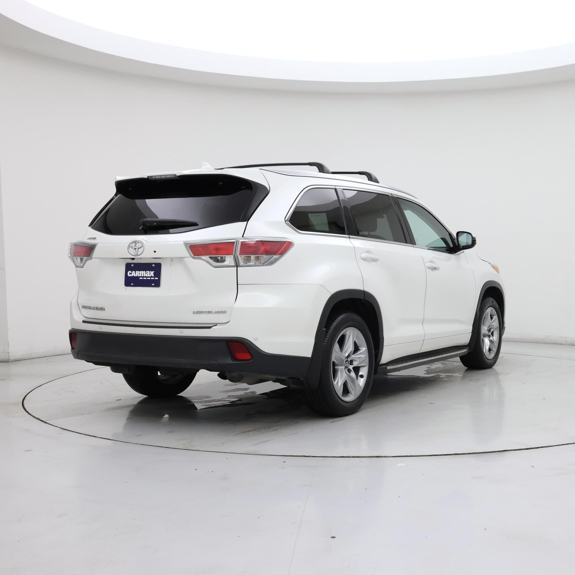 Thumbnail: 2016 Toyota Highlander - 8